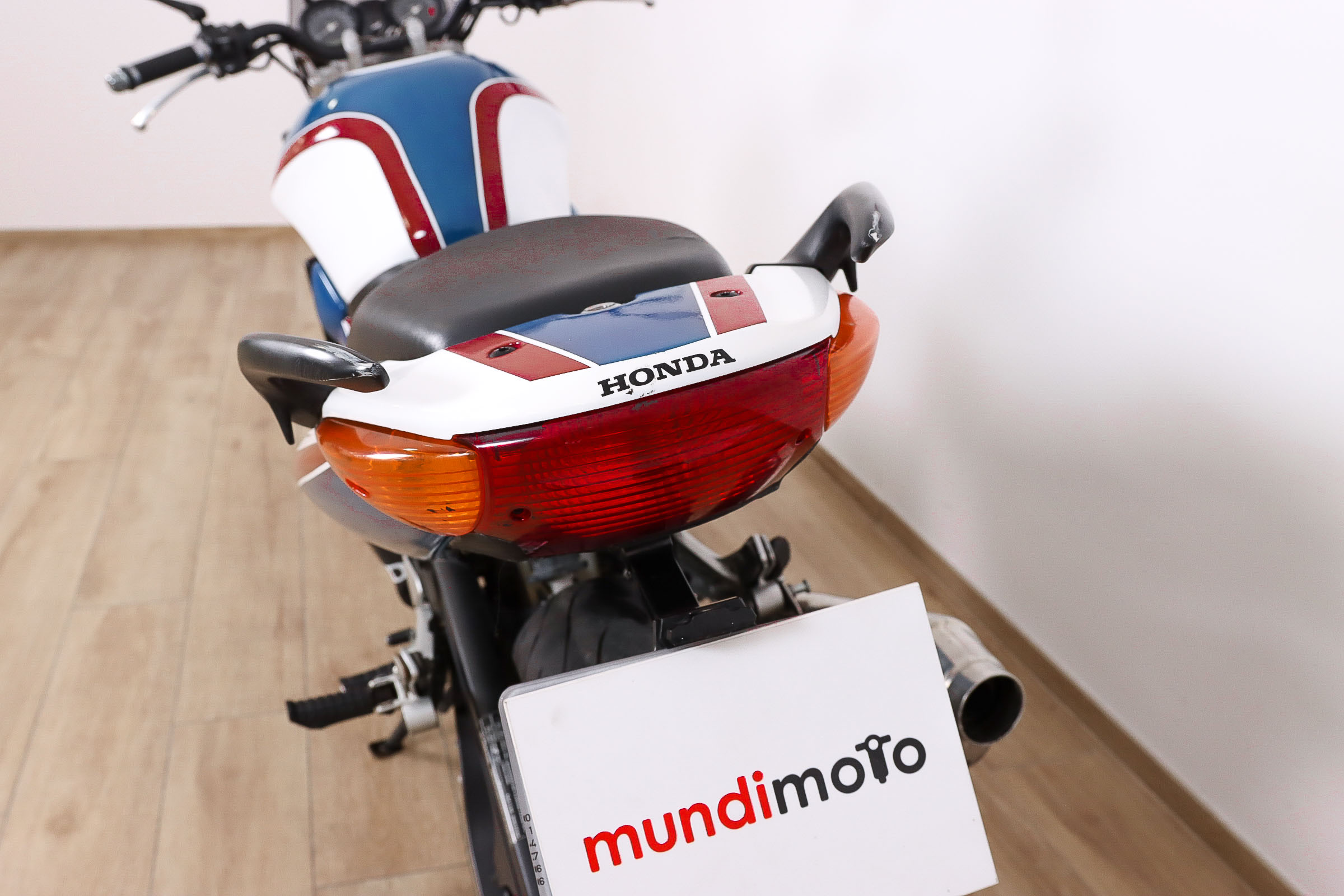 HONDA CBF 600NHONDA10 HONDA CBF 600NHONDA10