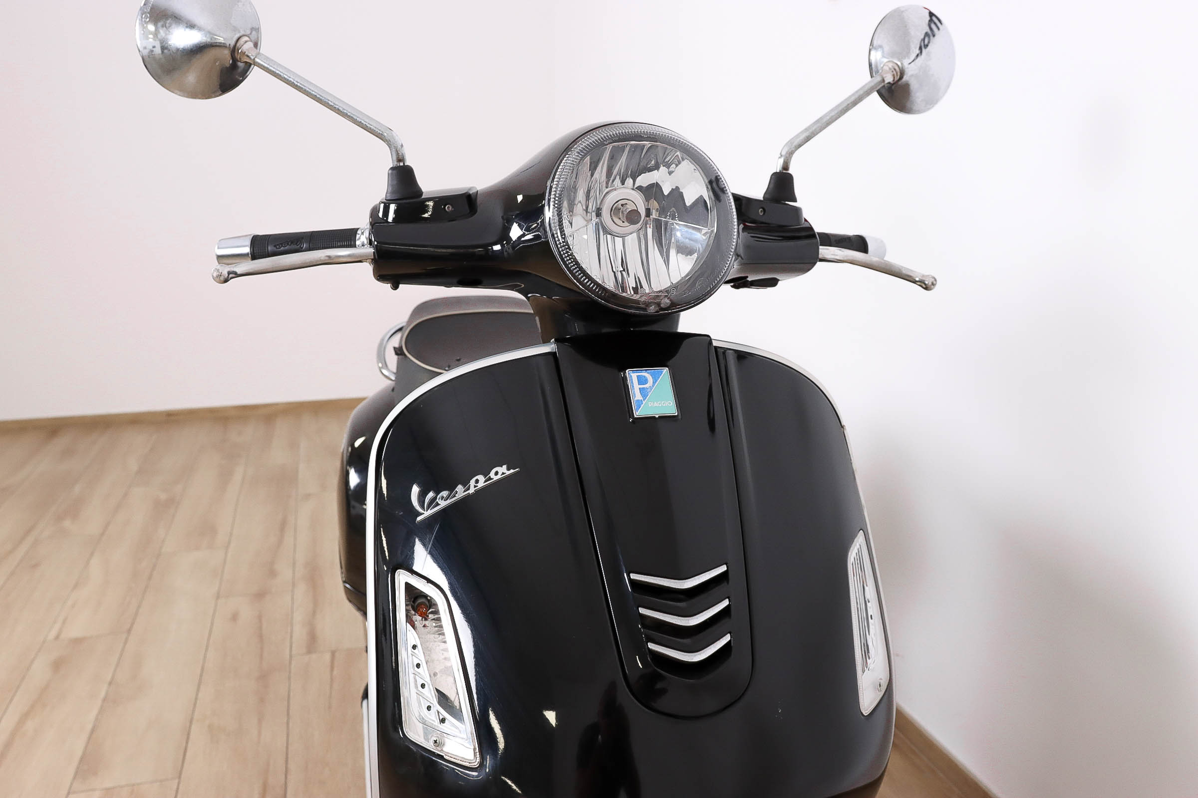 VESPA GTS 125 TouringVESPA3 VESPA GTS 125 TouringVESPA3