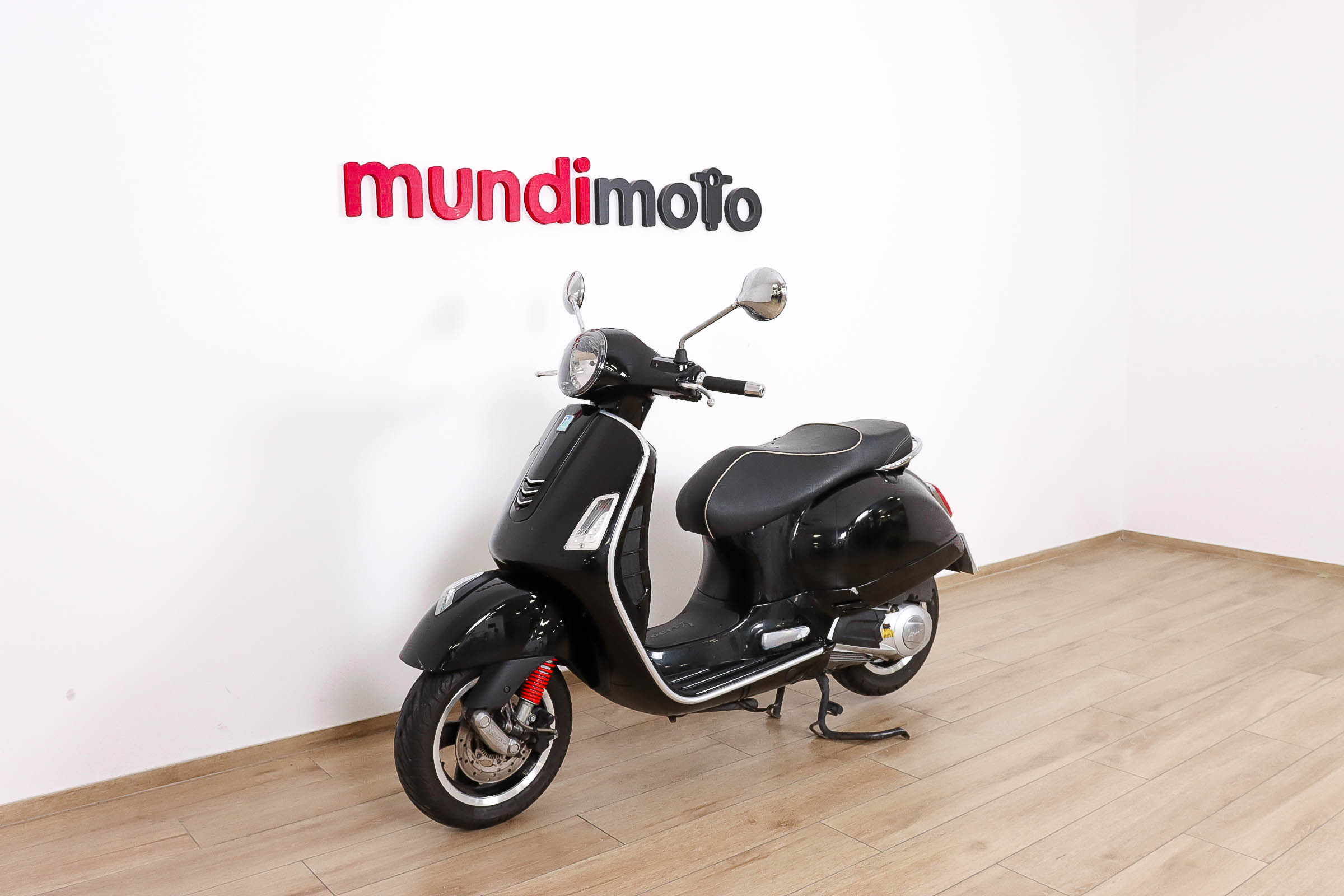 VESPA GTS 125 TouringVESPA9 VESPA GTS 125 TouringVESPA9