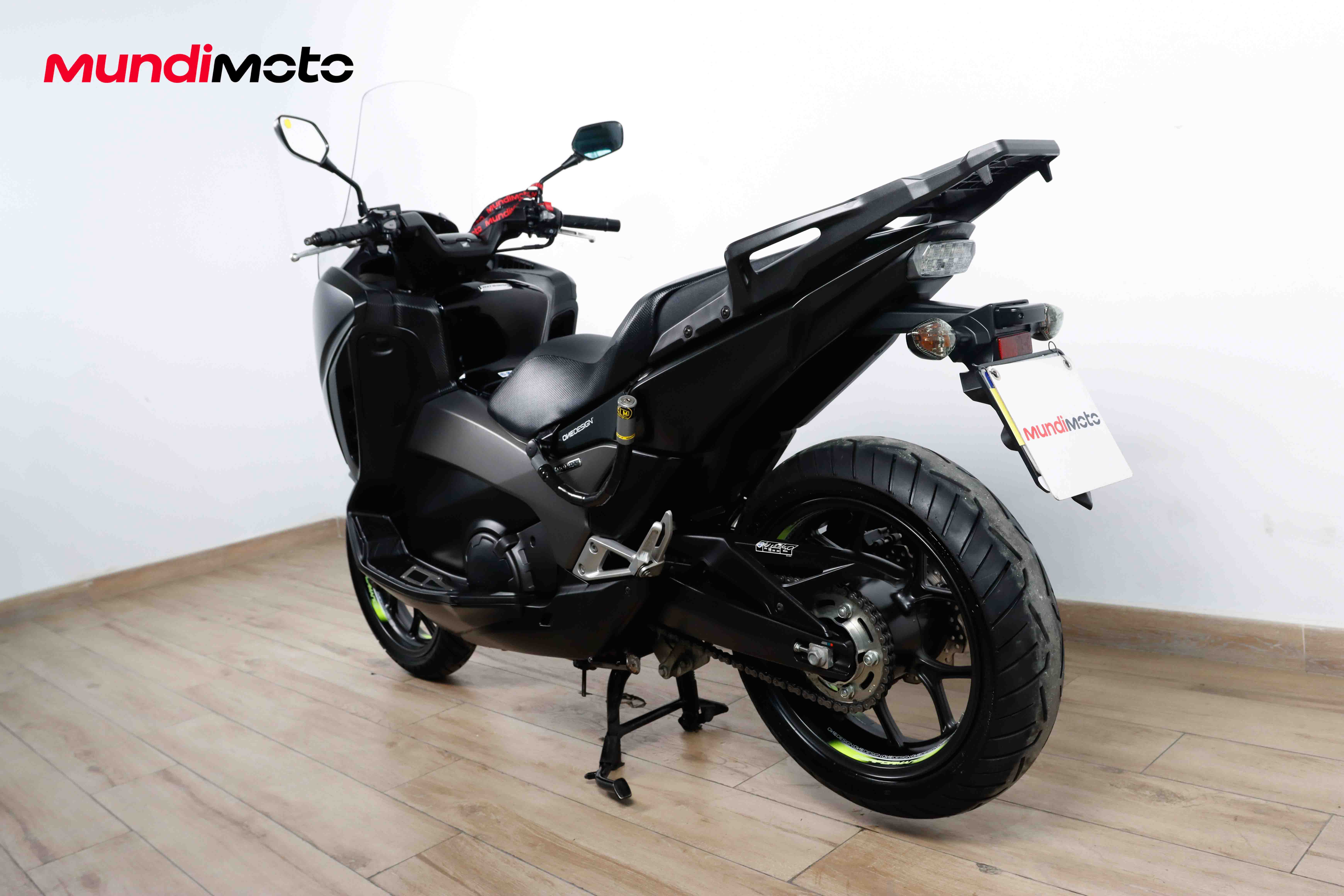 HONDA IntegraHONDA8 HONDA IntegraHONDA8