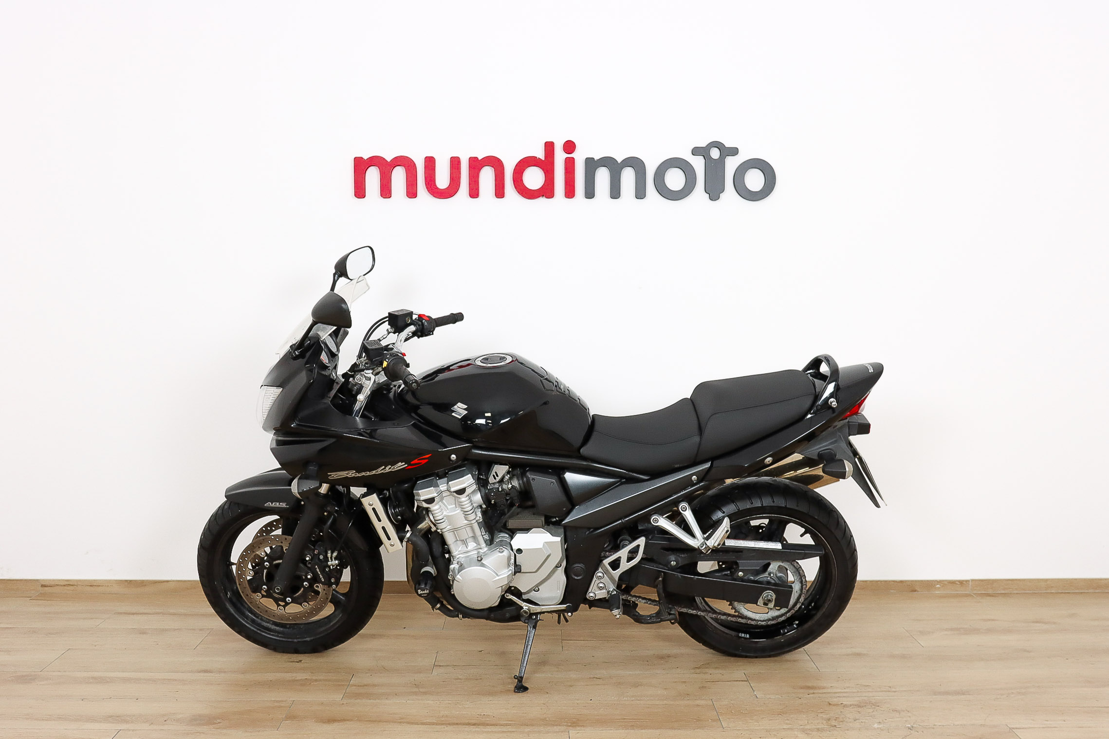 SUZUKI Bandit 650 SSUZUKI6 SUZUKI Bandit 650 SSUZUKI6