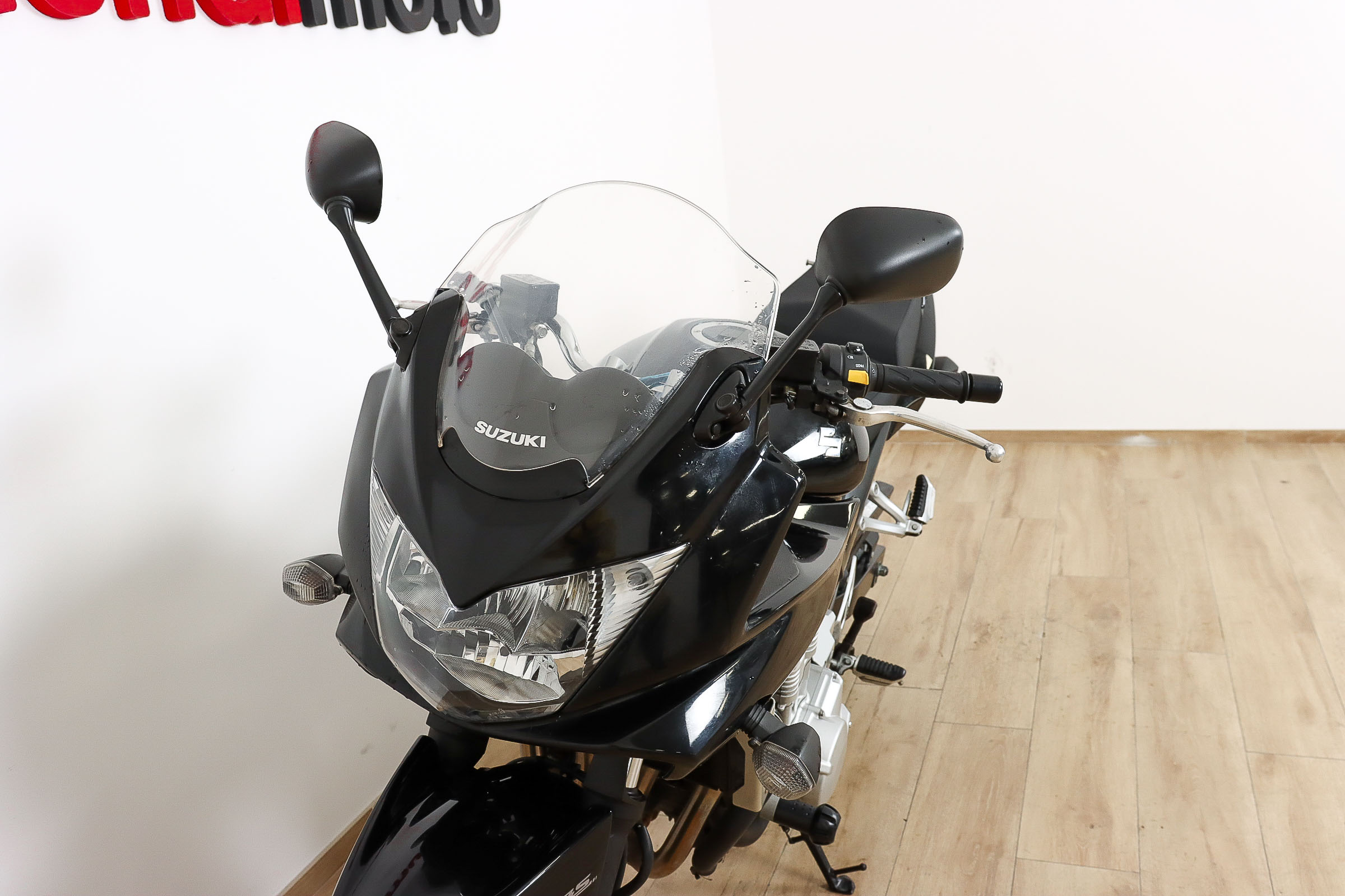 SUZUKI Bandit 650 SSUZUKI10 SUZUKI Bandit 650 SSUZUKI10