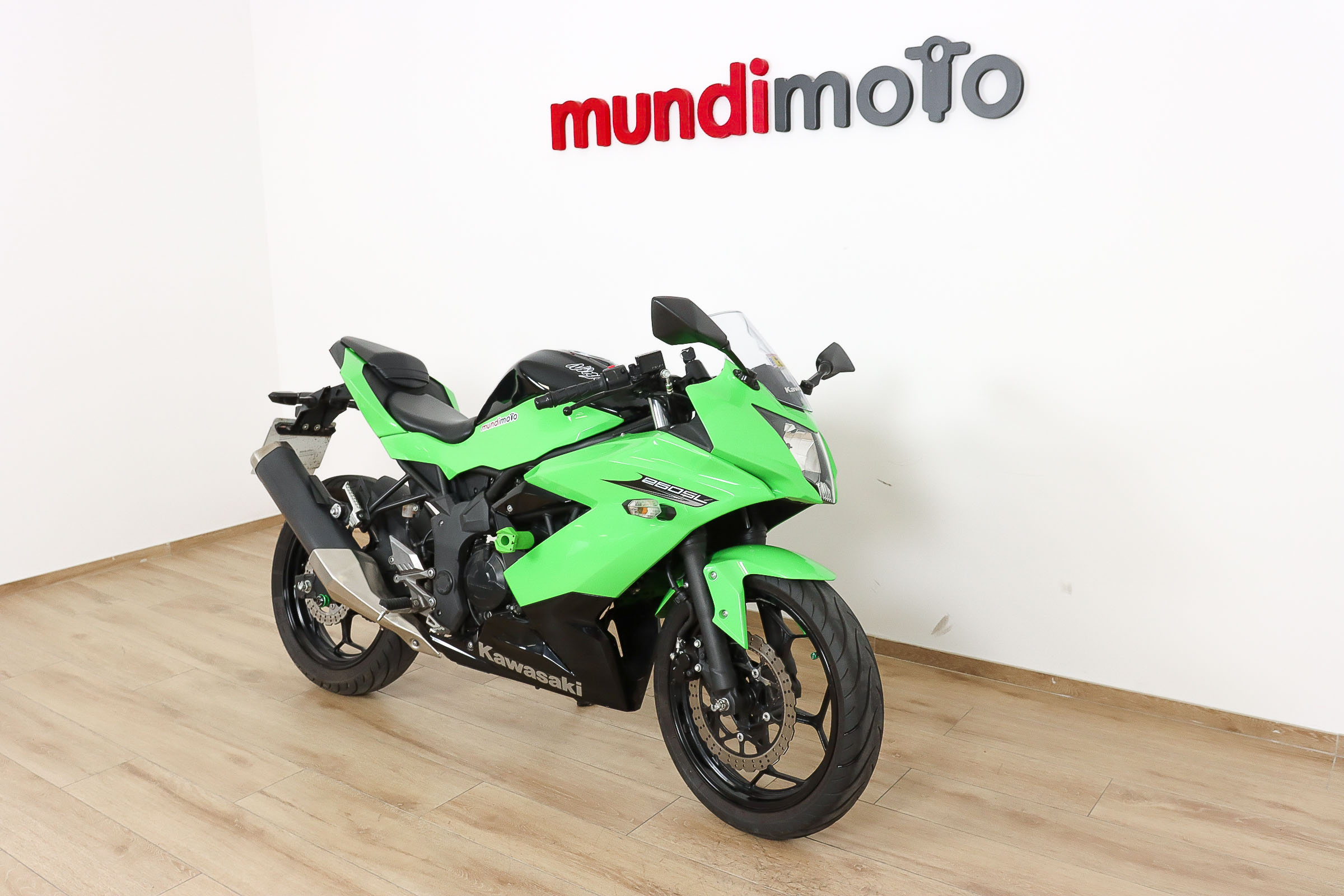 KAWASAKI Ninja 250 SLKAWASAKI2 KAWASAKI Ninja 250 SLKAWASAKI2