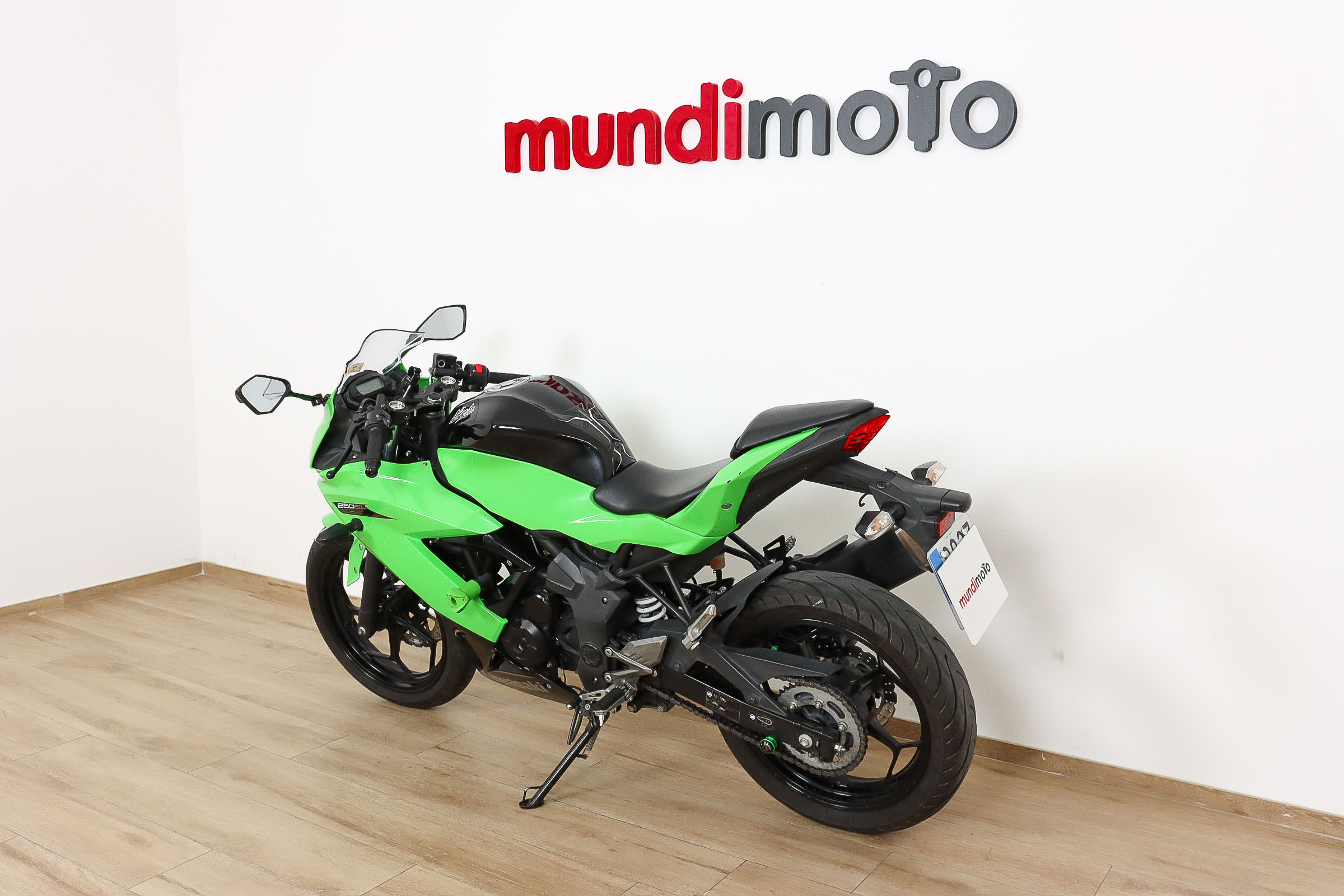 KAWASAKI Ninja 250 SLKAWASAKI9 KAWASAKI Ninja 250 SLKAWASAKI9