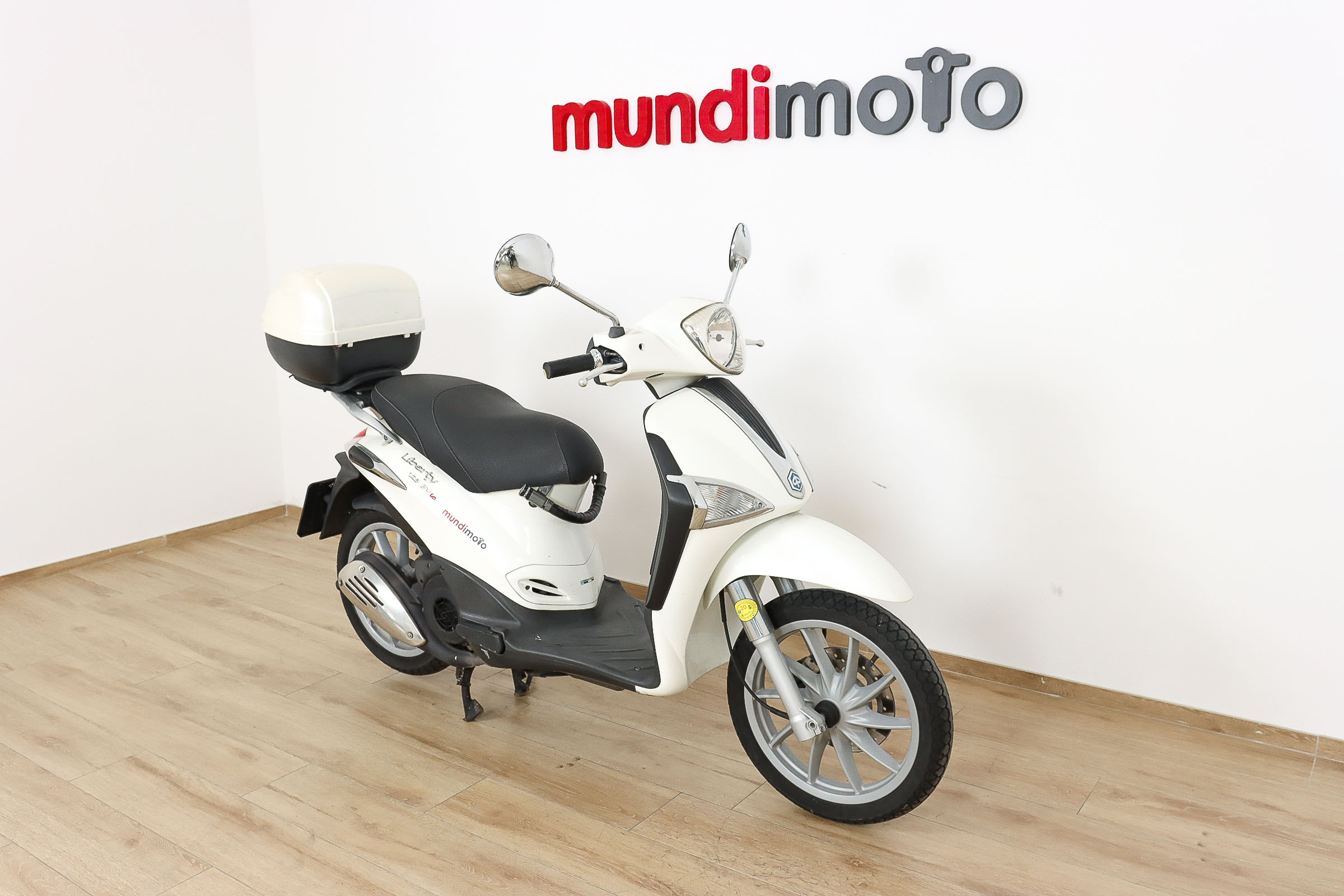 PIAGGIO LIBERTY 125 4TPIAGGIO2 PIAGGIO LIBERTY 125 4TPIAGGIO2