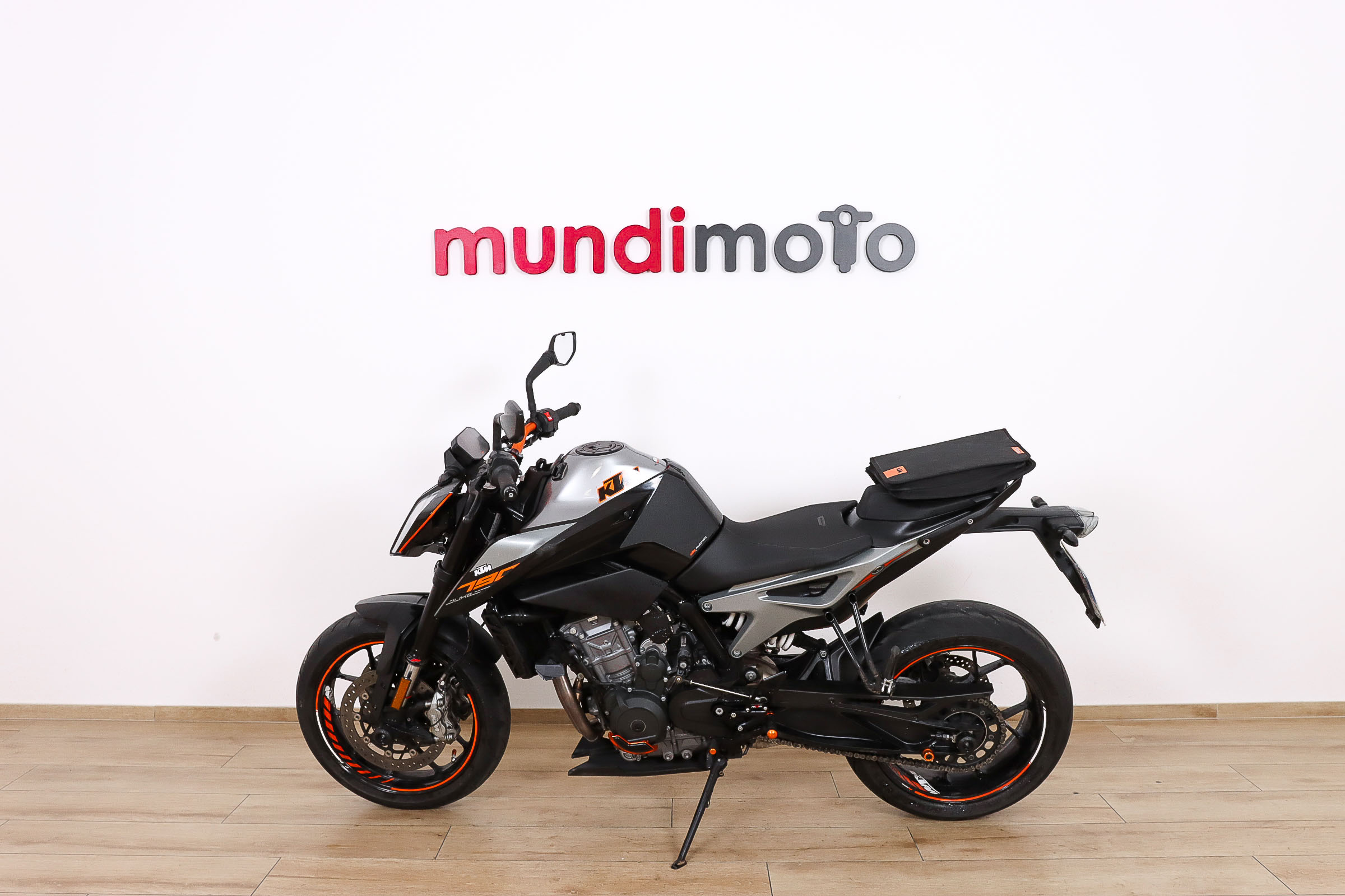 KTM 790 Duke LKTM5 KTM 790 Duke LKTM5