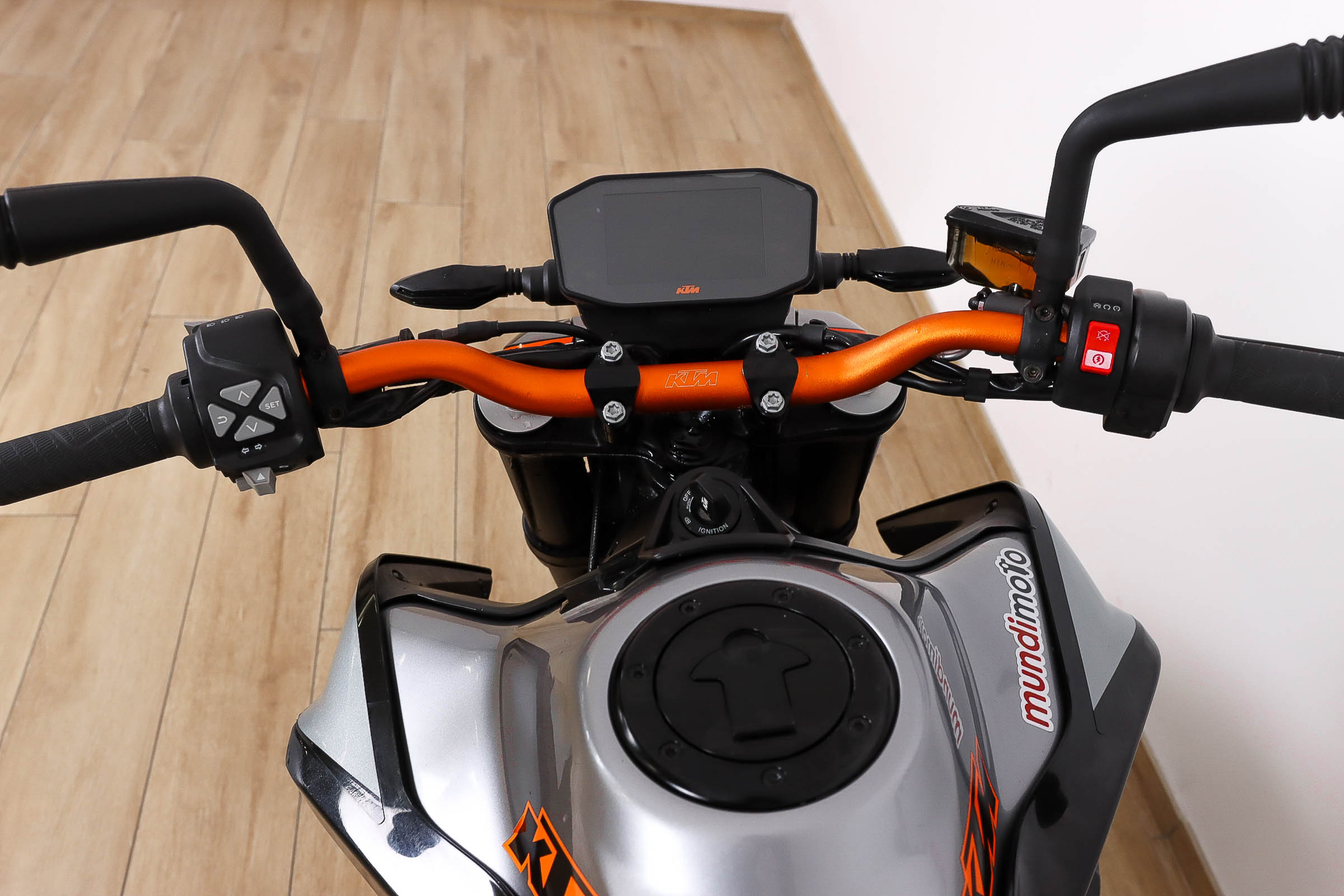 KTM 790 Duke LKTM8 KTM 790 Duke LKTM8
