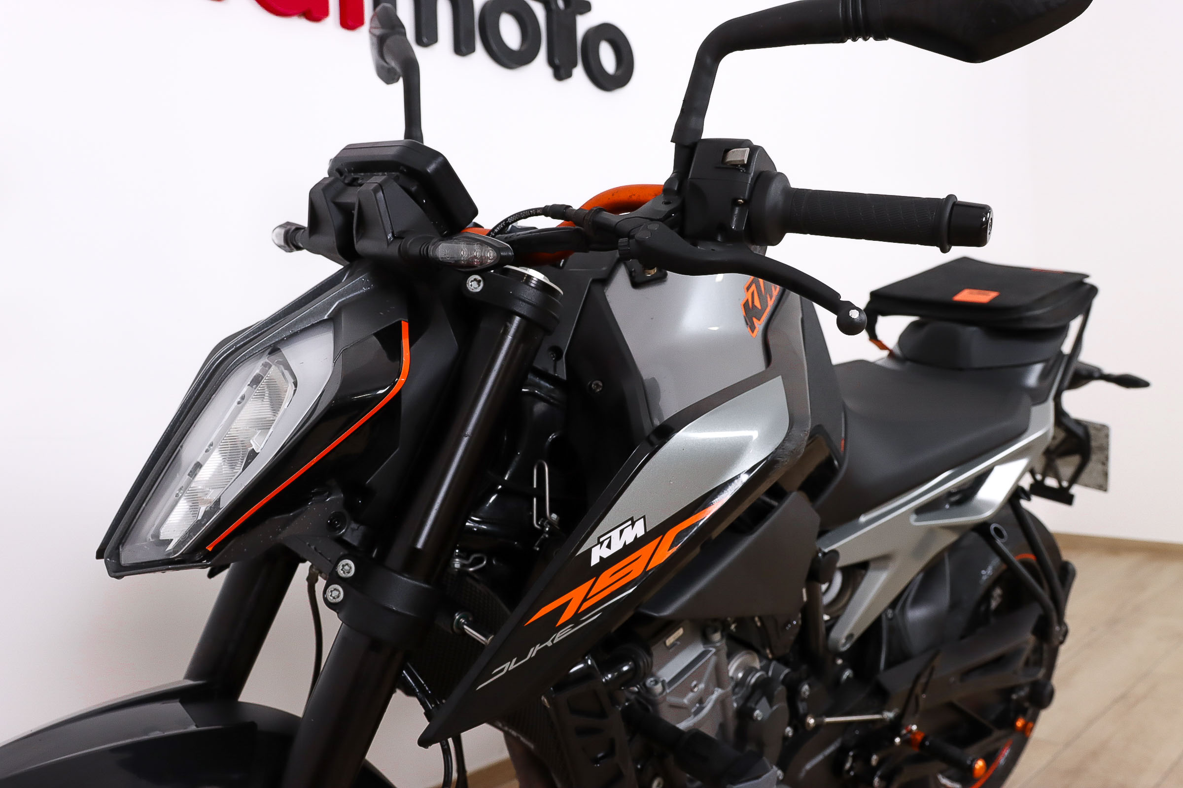 KTM 790 Duke LKTM9 KTM 790 Duke LKTM9