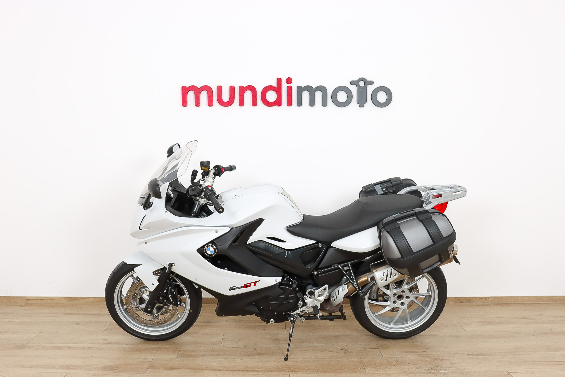 BMW F 800 GTBMW7 BMW F 800 GTBMW7