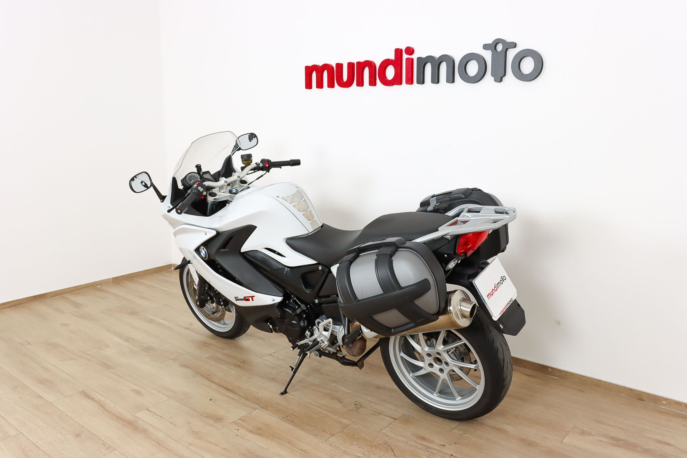 BMW F 800 GTBMW9 BMW F 800 GTBMW9