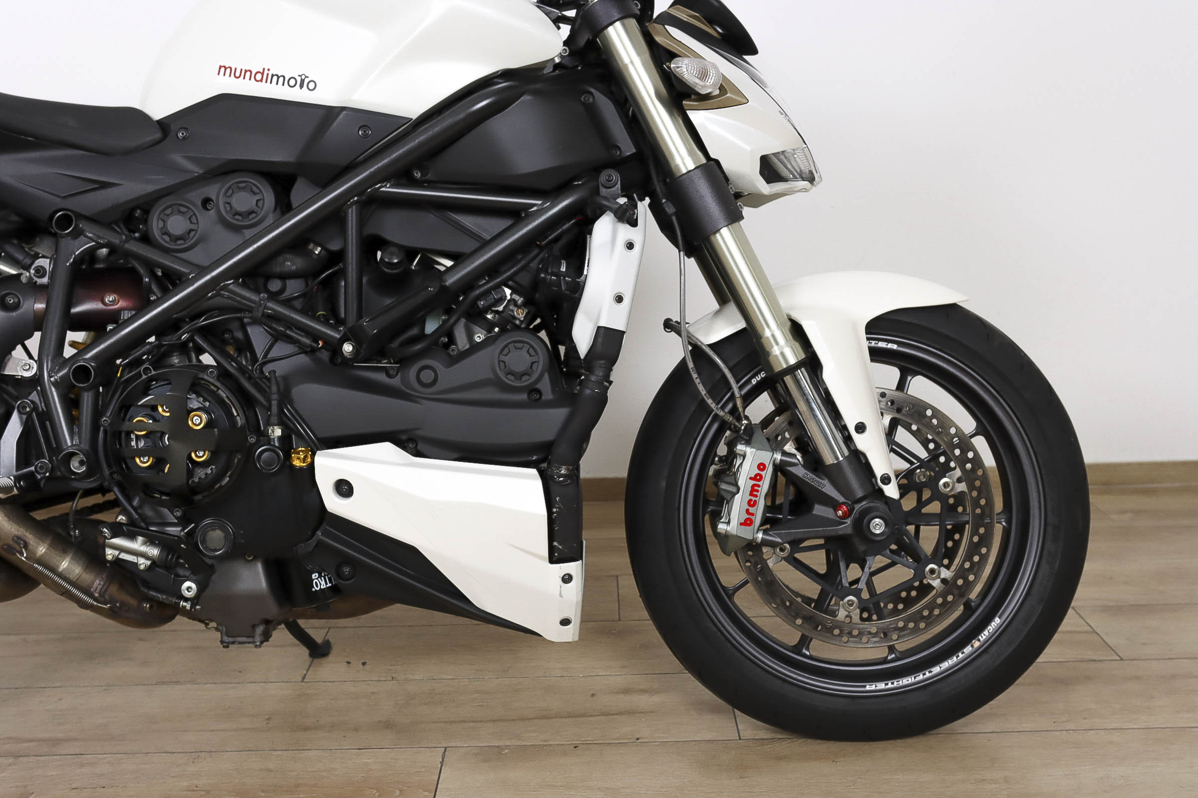 DUCATI Streetfighter 1100DUCATI3 DUCATI Streetfighter 1100DUCATI3