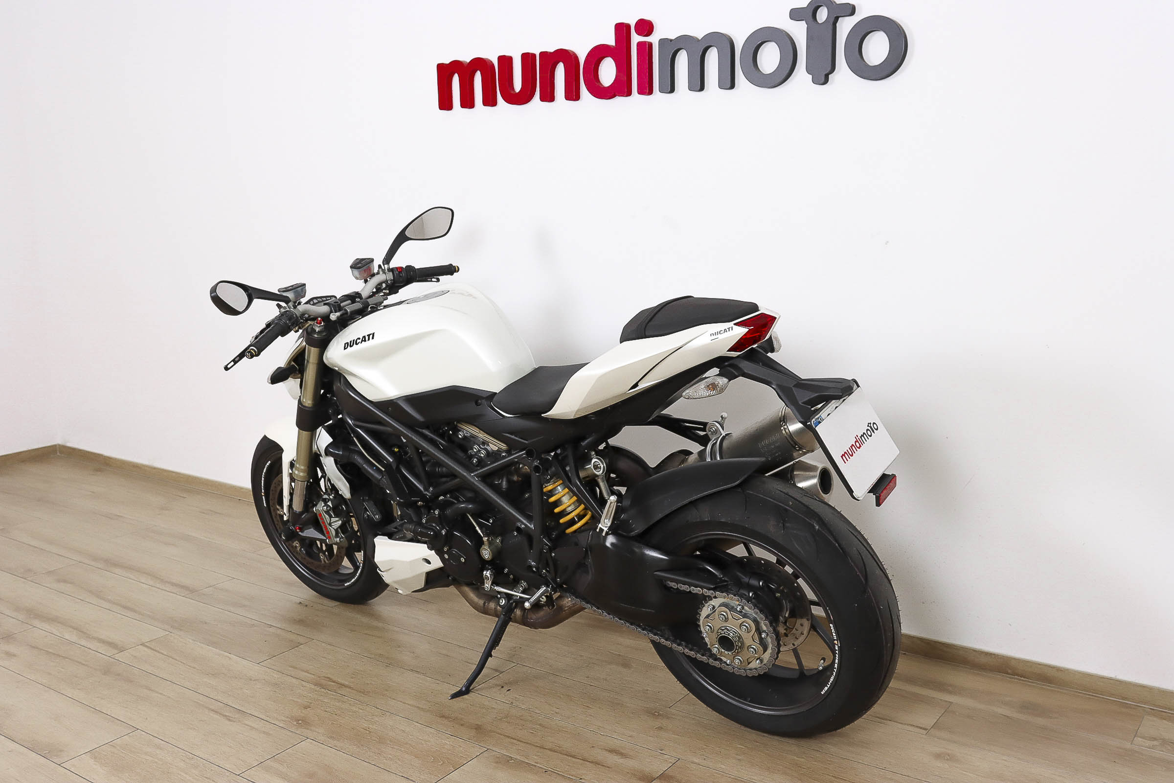 DUCATI Streetfighter 1100DUCATI9 DUCATI Streetfighter 1100DUCATI9