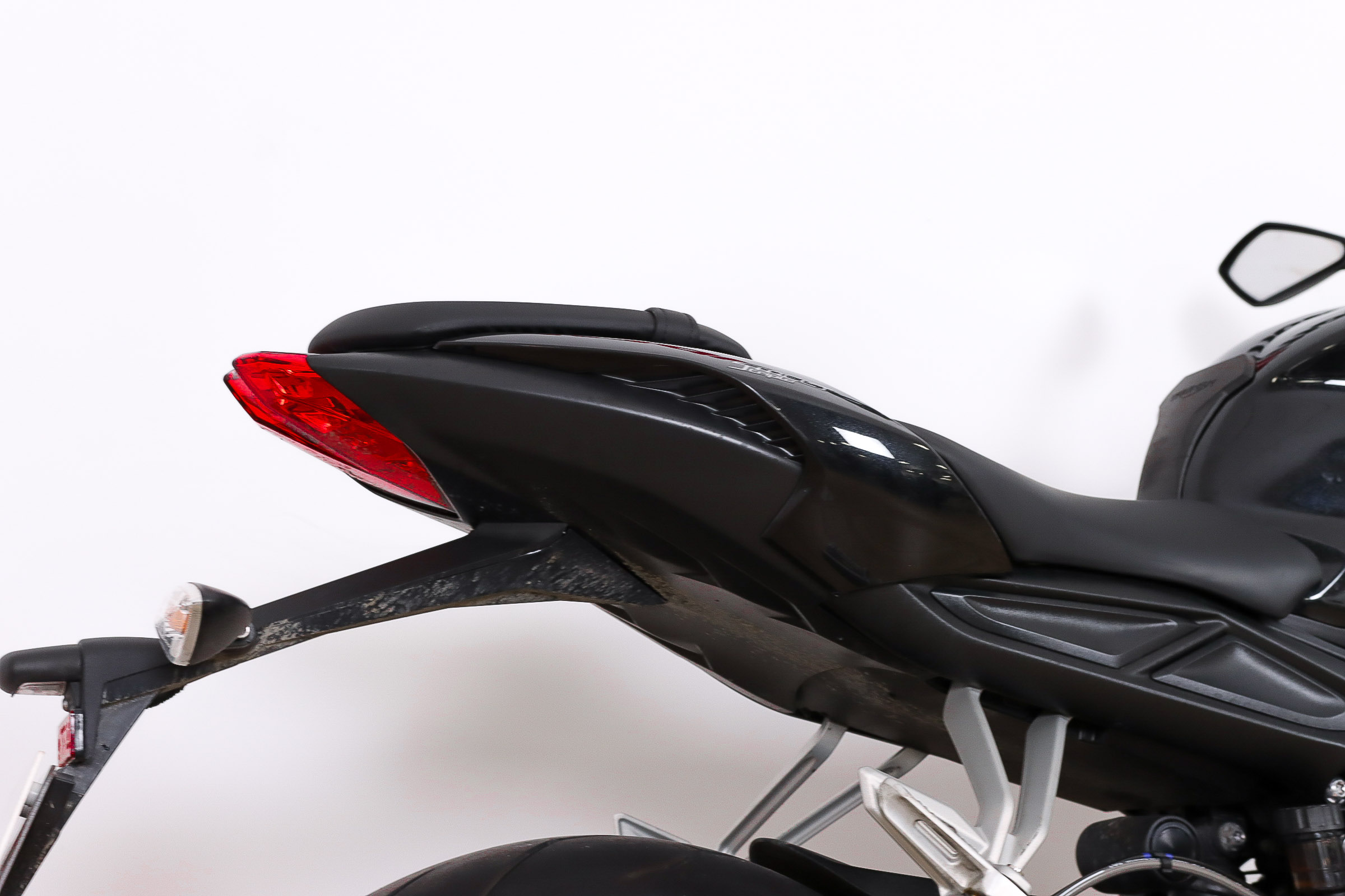 TRIUMPH STREET TRIPLE STRIUMPH6 TRIUMPH STREET TRIPLE STRIUMPH6