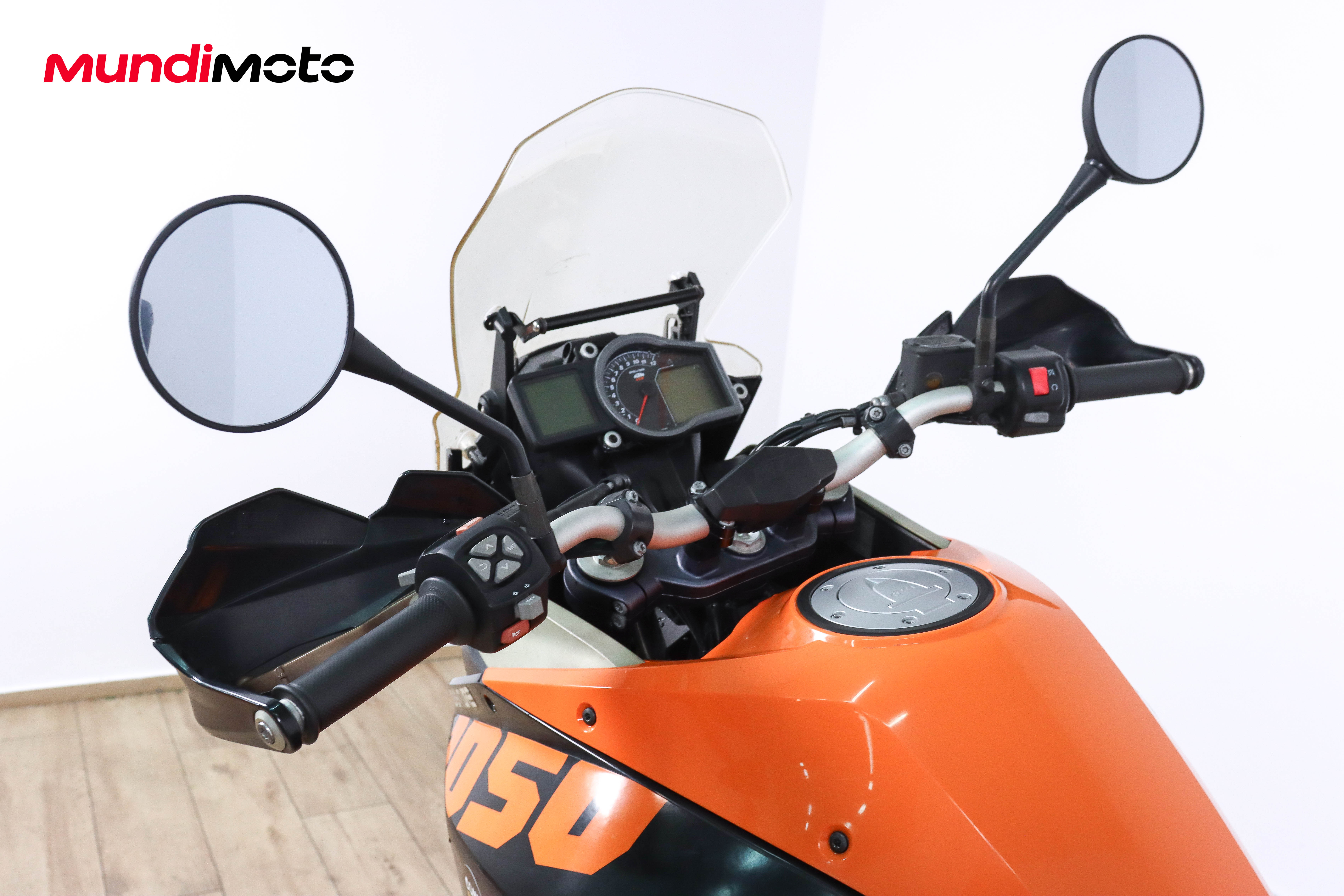 KTM 1050 AdventureKTM9 KTM 1050 AdventureKTM9