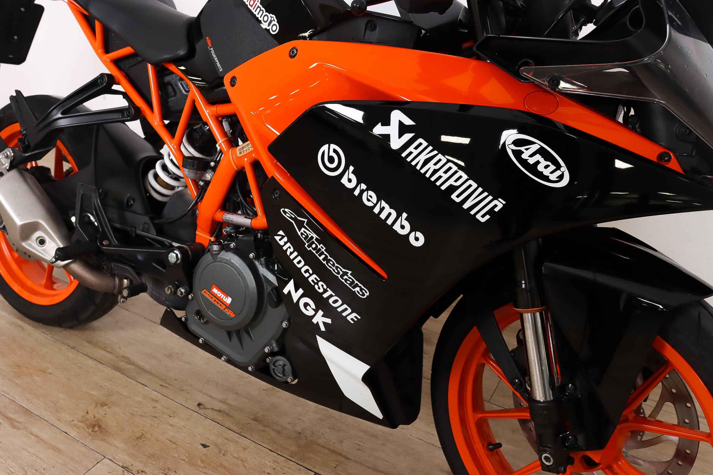 KTM RC 390KTM4 KTM RC 390KTM4