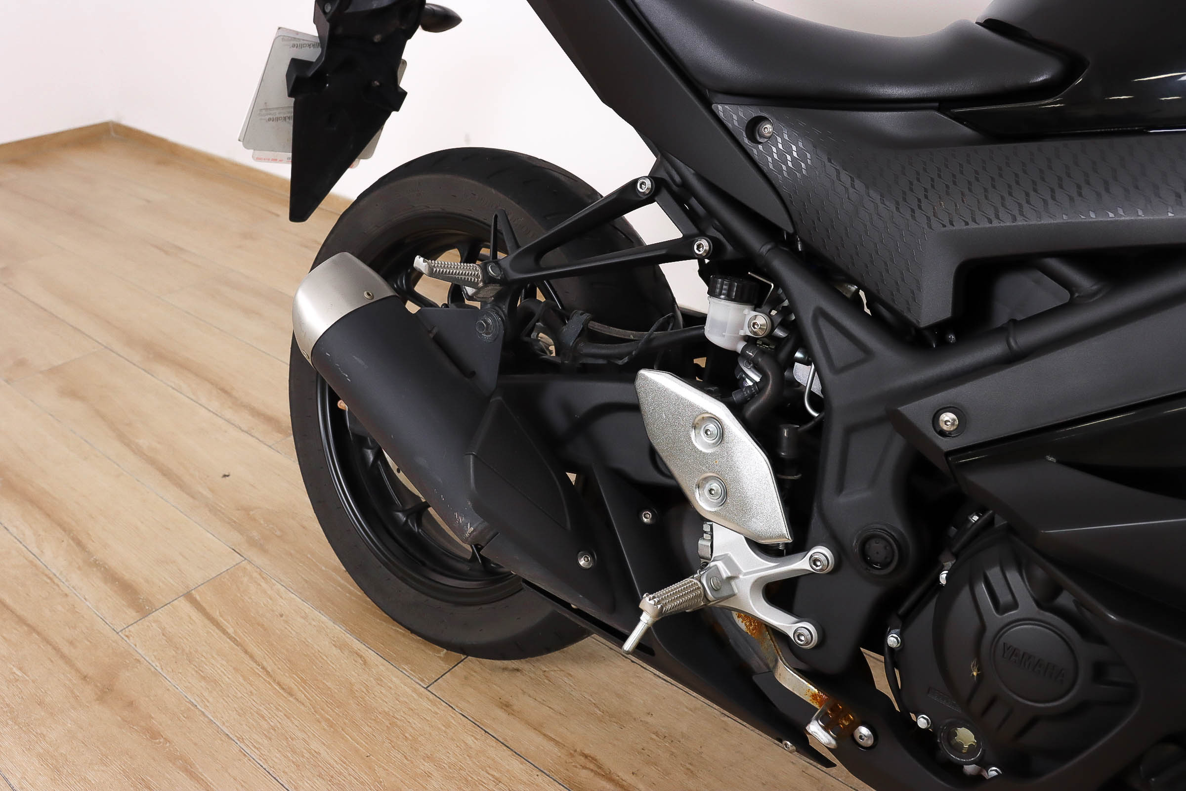 YAMAHA YZF-R3YAMAHA4 YAMAHA YZF-R3YAMAHA4