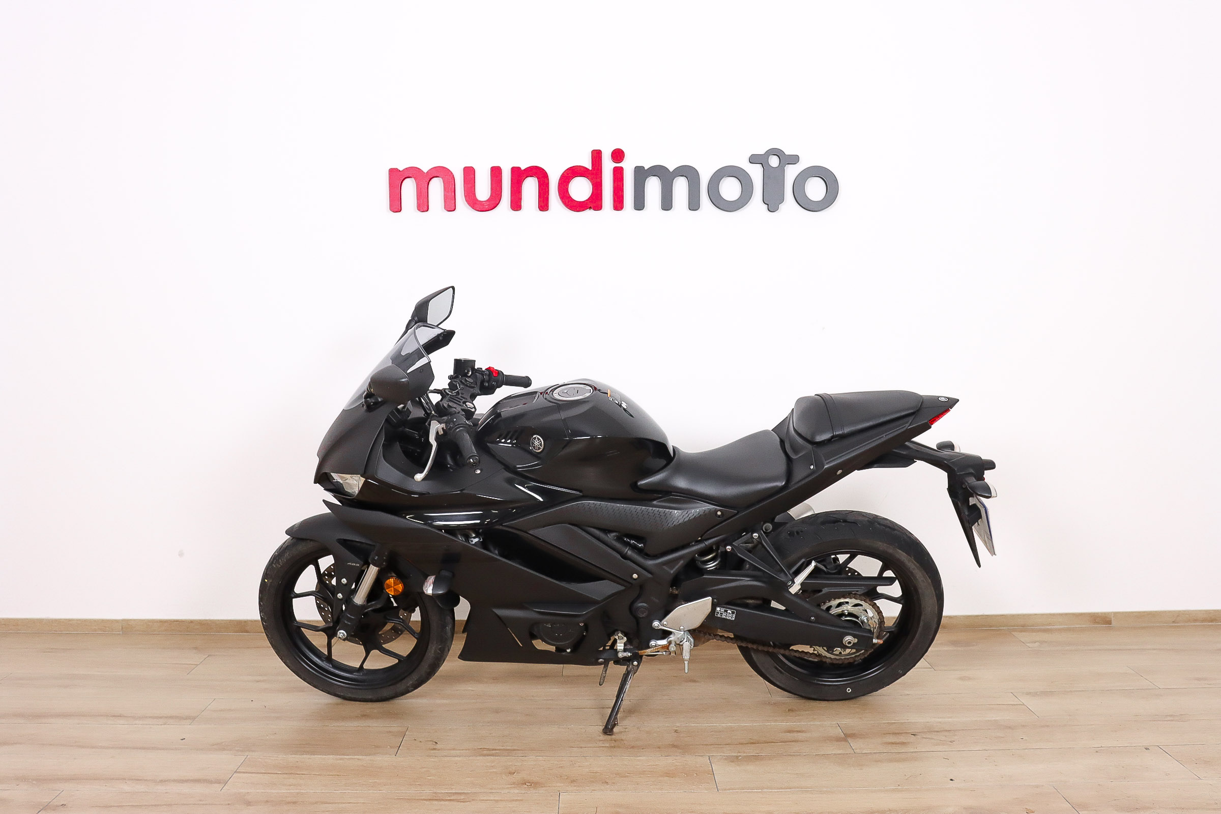 YAMAHA YZF-R3YAMAHA8 YAMAHA YZF-R3YAMAHA8