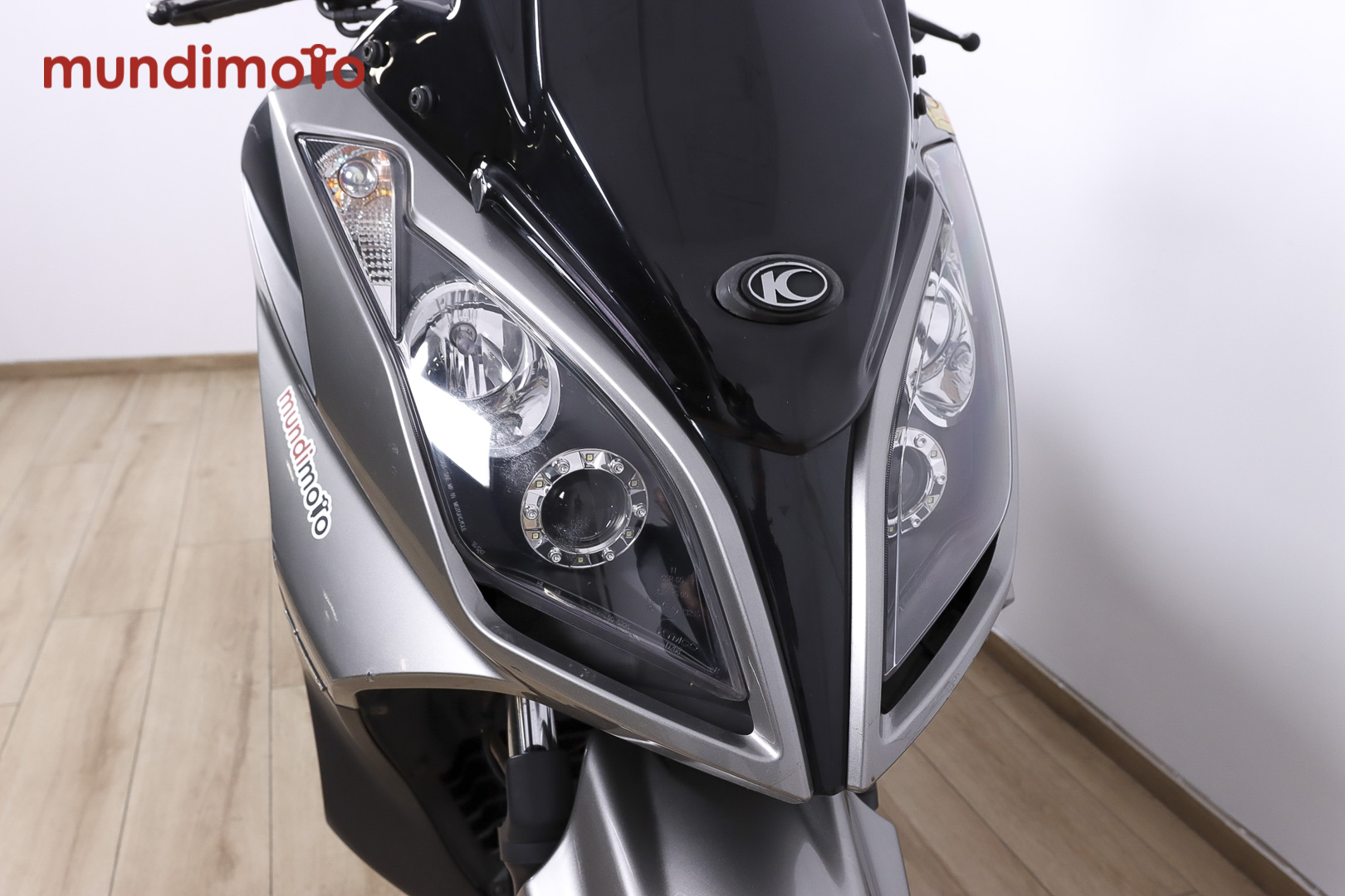 KYMCO Super Dink 300iKYMCO3 KYMCO Super Dink 300iKYMCO3