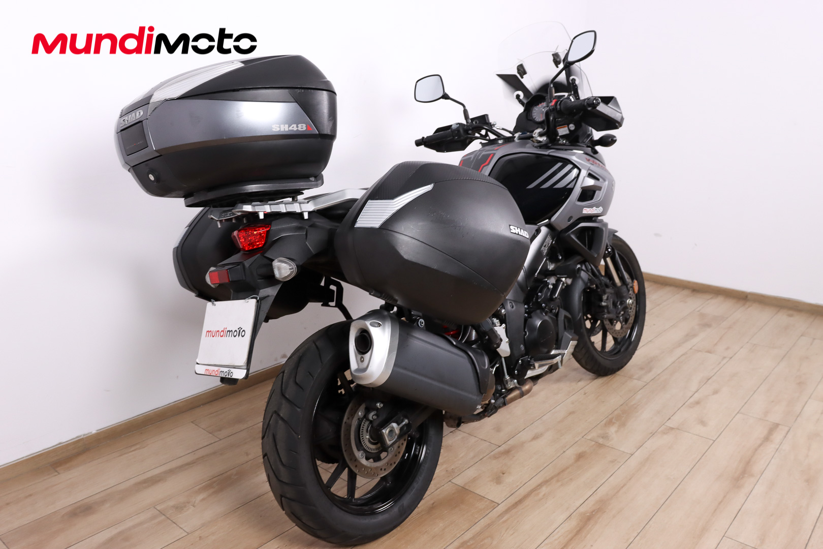 SUZUKI V-Strom 1000 ABSSUZUKI1 SUZUKI V-Strom 1000 ABSSUZUKI1