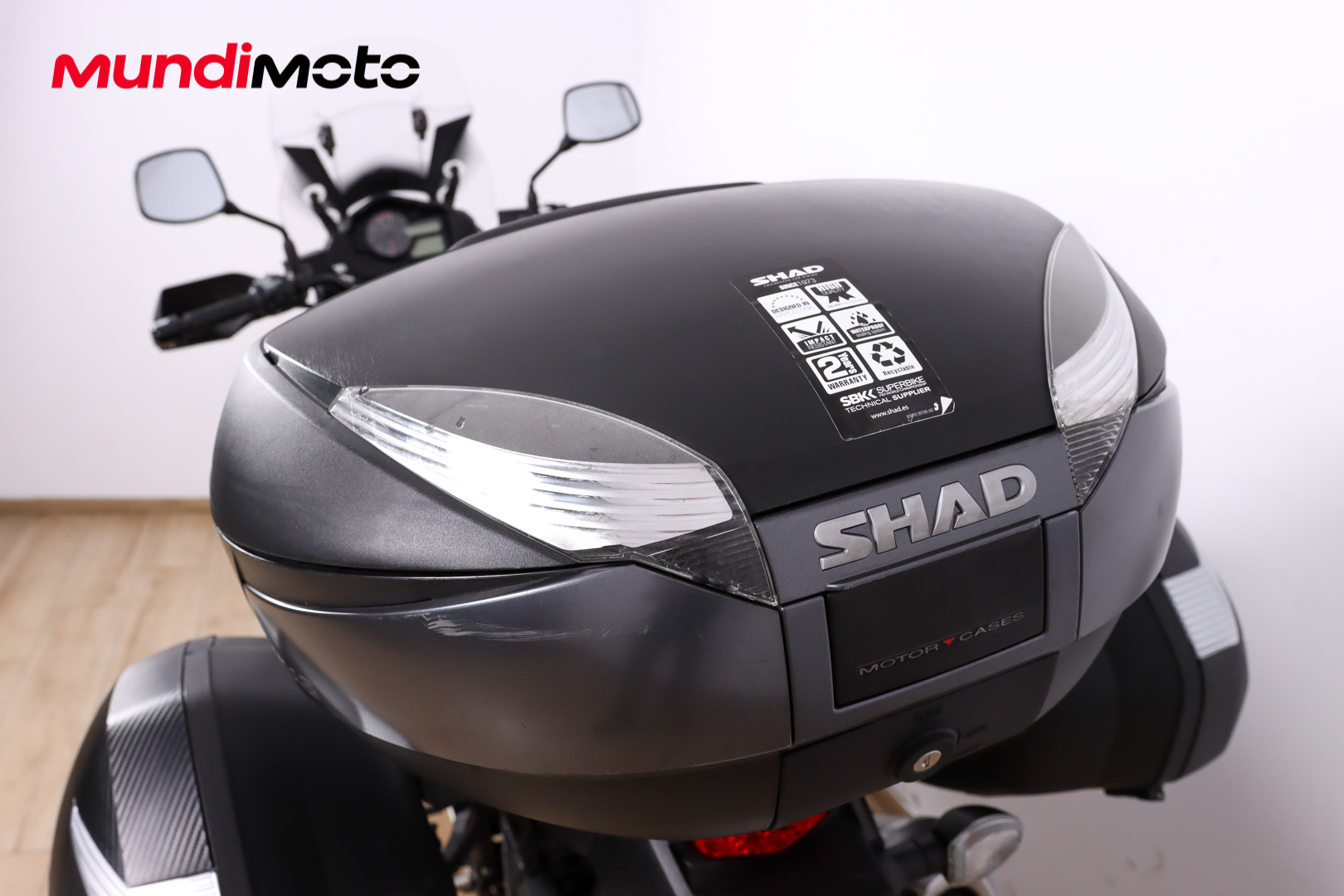 SUZUKI V-Strom 1000 ABSSUZUKI8 SUZUKI V-Strom 1000 ABSSUZUKI8