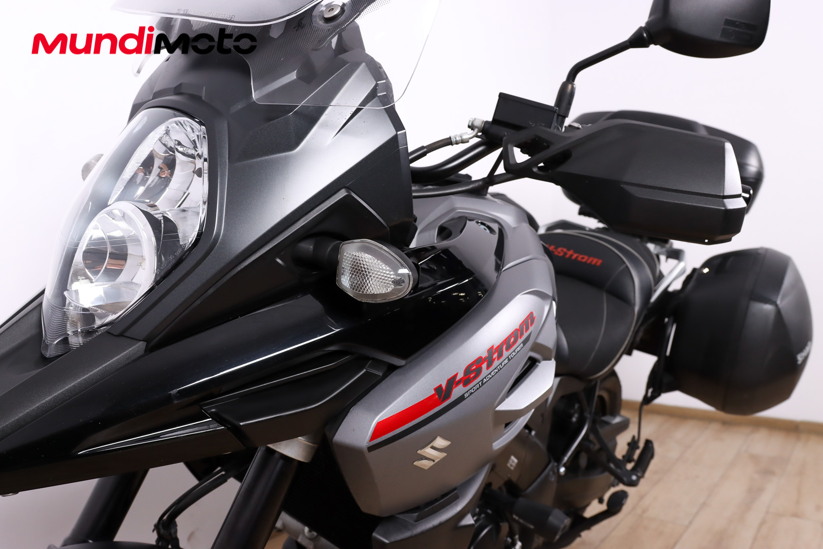 SUZUKI V-Strom 1000 ABSSUZUKI9 SUZUKI V-Strom 1000 ABSSUZUKI9