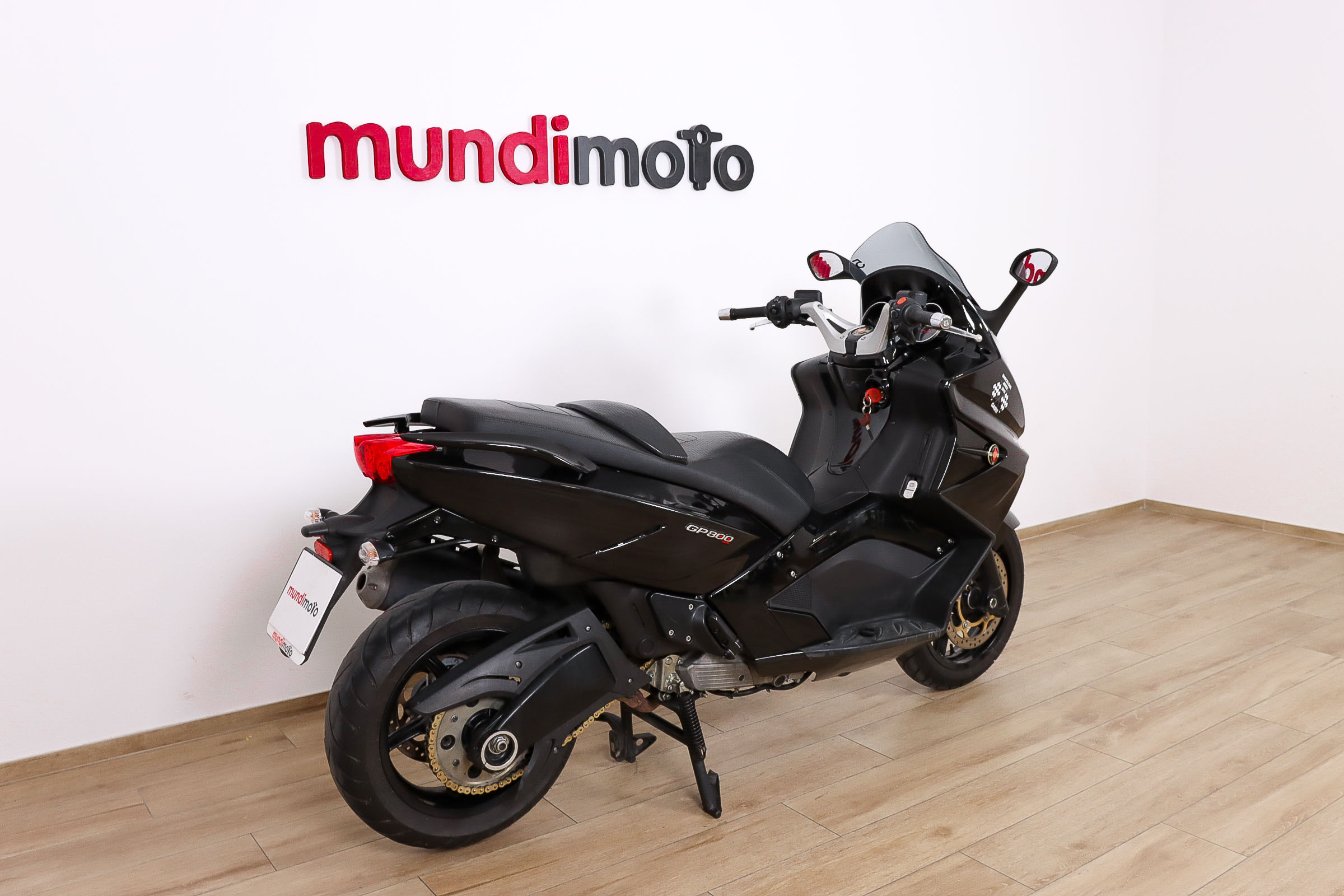 GILERA GP 800 promoGILERA3 GILERA GP 800 promoGILERA3
