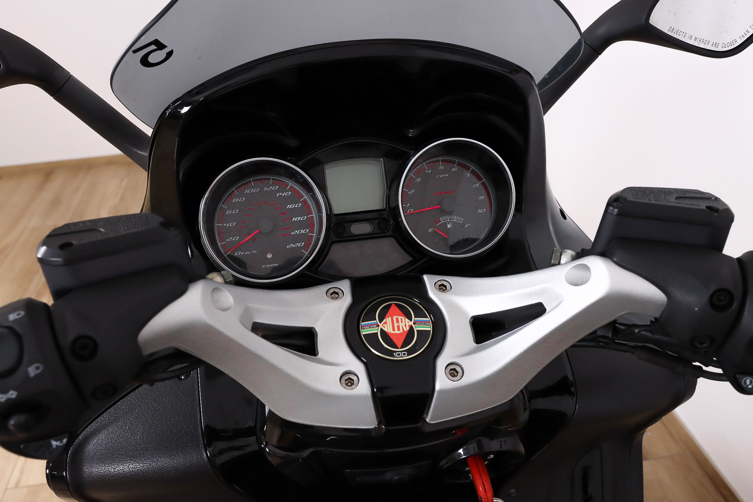GILERA GP 800 promoGILERA12 GILERA GP 800 promoGILERA12
