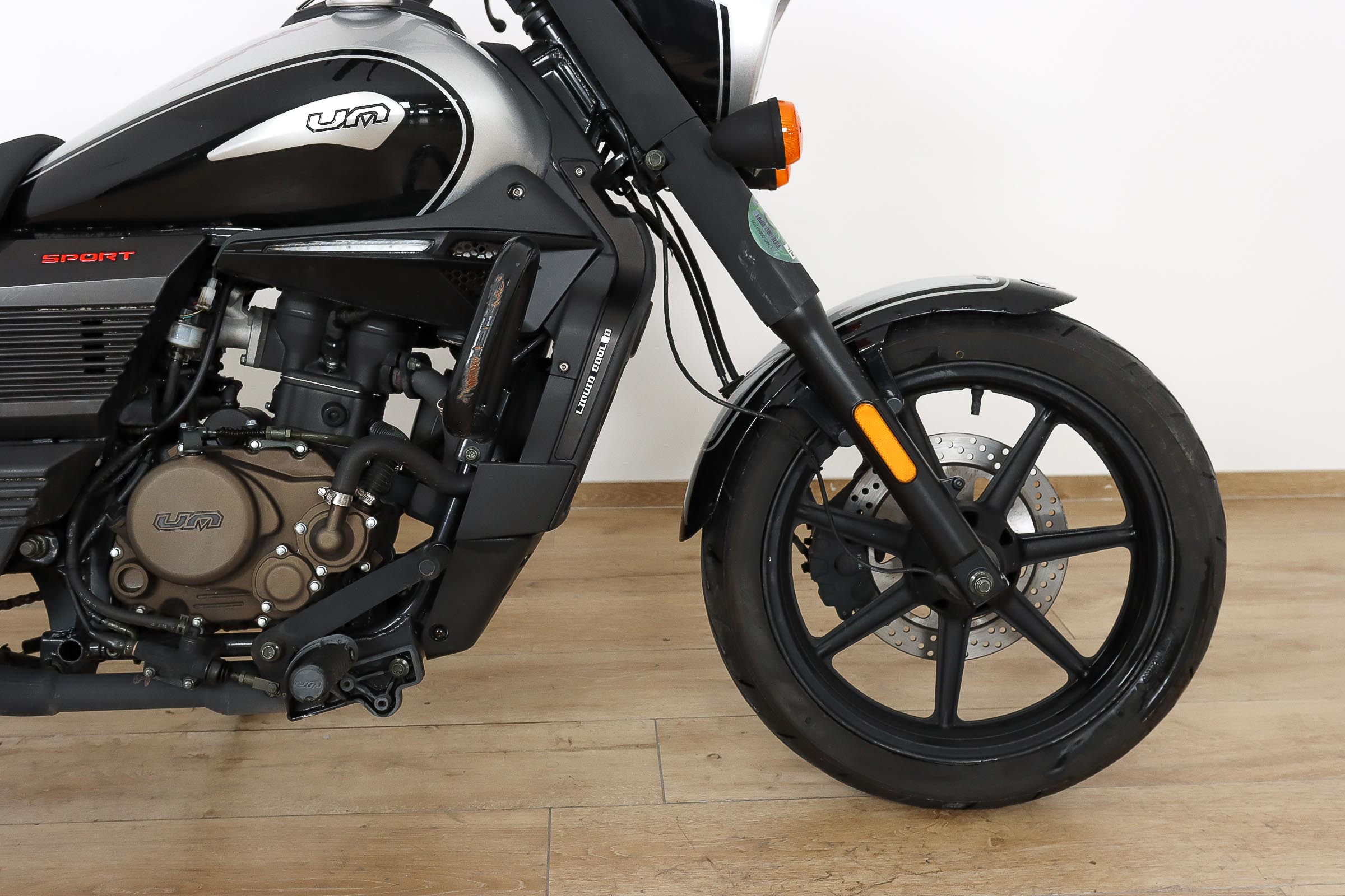 UM Renegade Sport SUM4 UM Renegade Sport SUM4