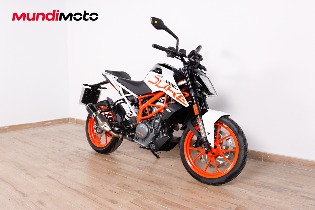 KTM 390 DukeKTM1 KTM 390 DukeKTM1