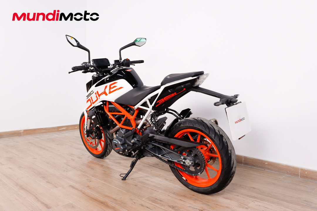 KTM 390 DukeKTM6 KTM 390 DukeKTM6
