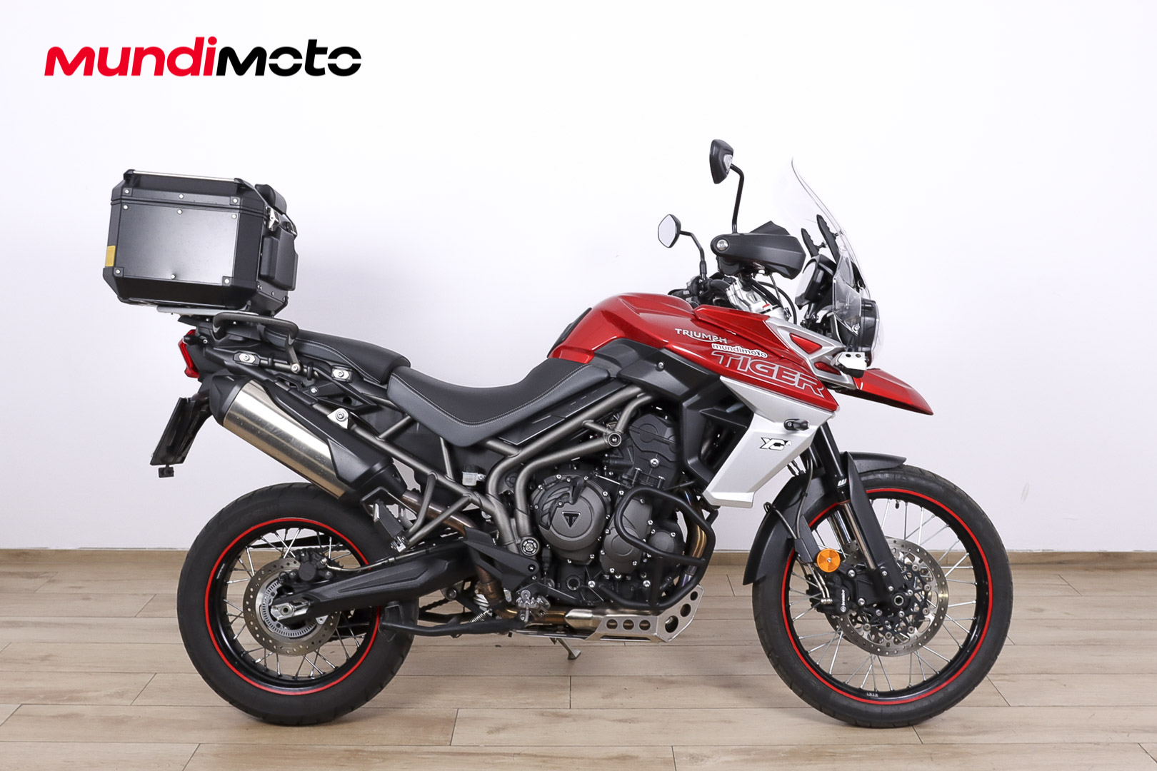 TRIUMPH TIGER 800 XRTRIUMPH0 TRIUMPH TIGER 800 XRTRIUMPH0