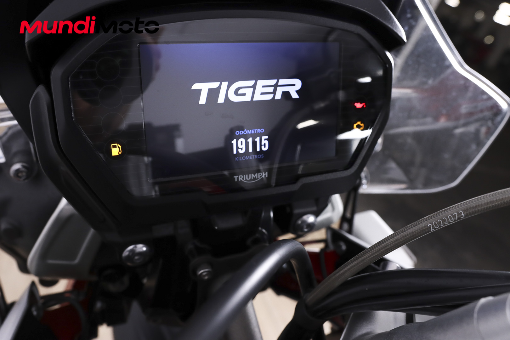 TRIUMPH TIGER 800 XRTRIUMPH8 TRIUMPH TIGER 800 XRTRIUMPH8