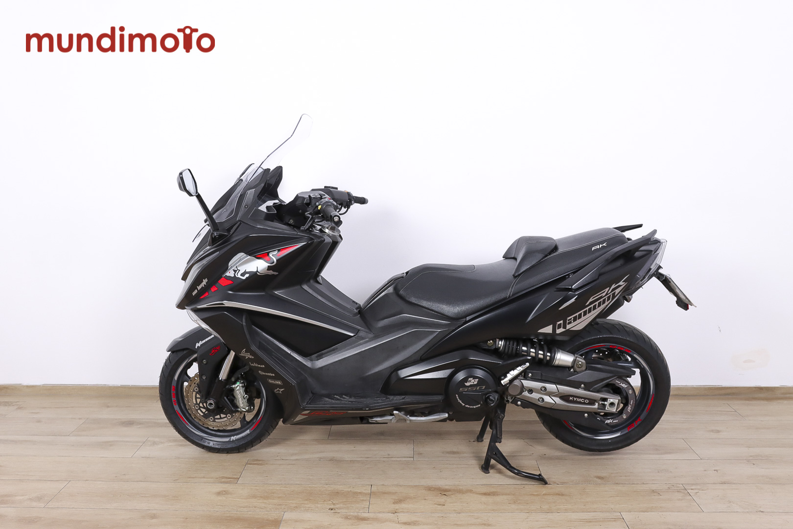 KYMCO AK 550KYMCO5 KYMCO AK 550KYMCO5