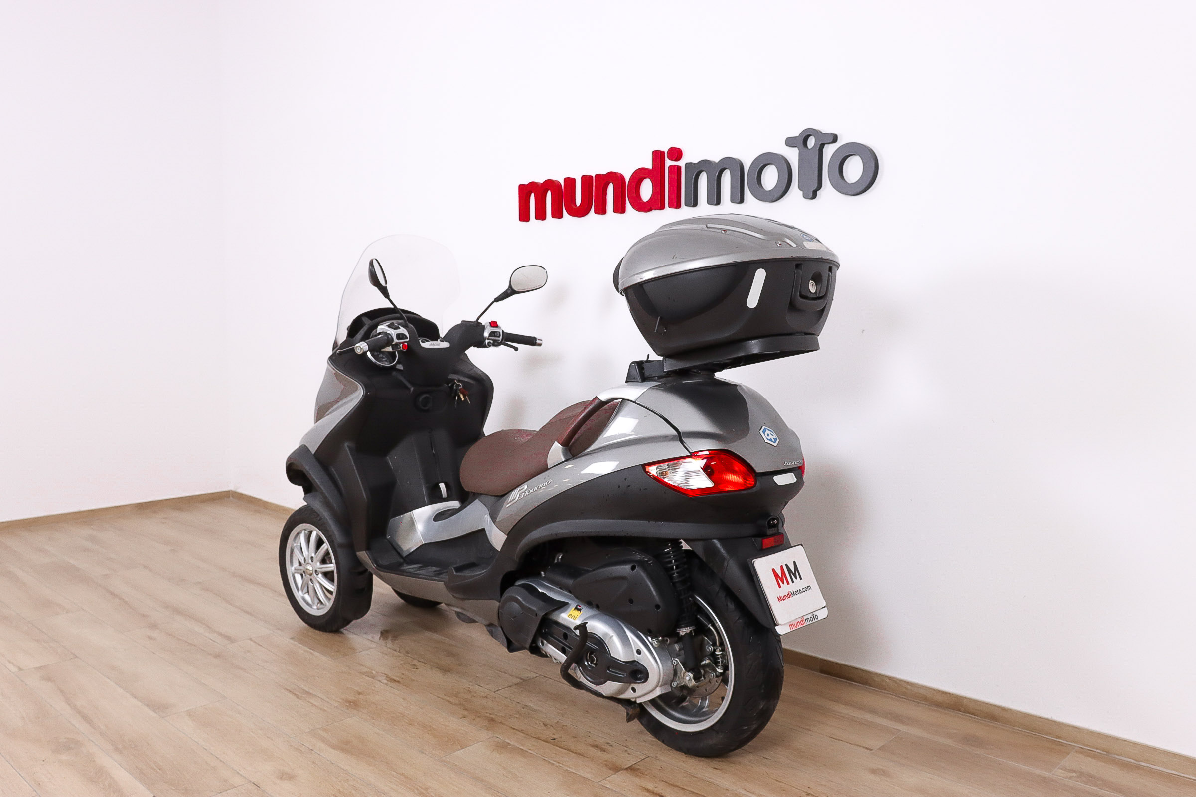 PIAGGIO MP3 500 Touring promoPIAGGIO5 PIAGGIO MP3 500 Touring promoPIAGGIO5