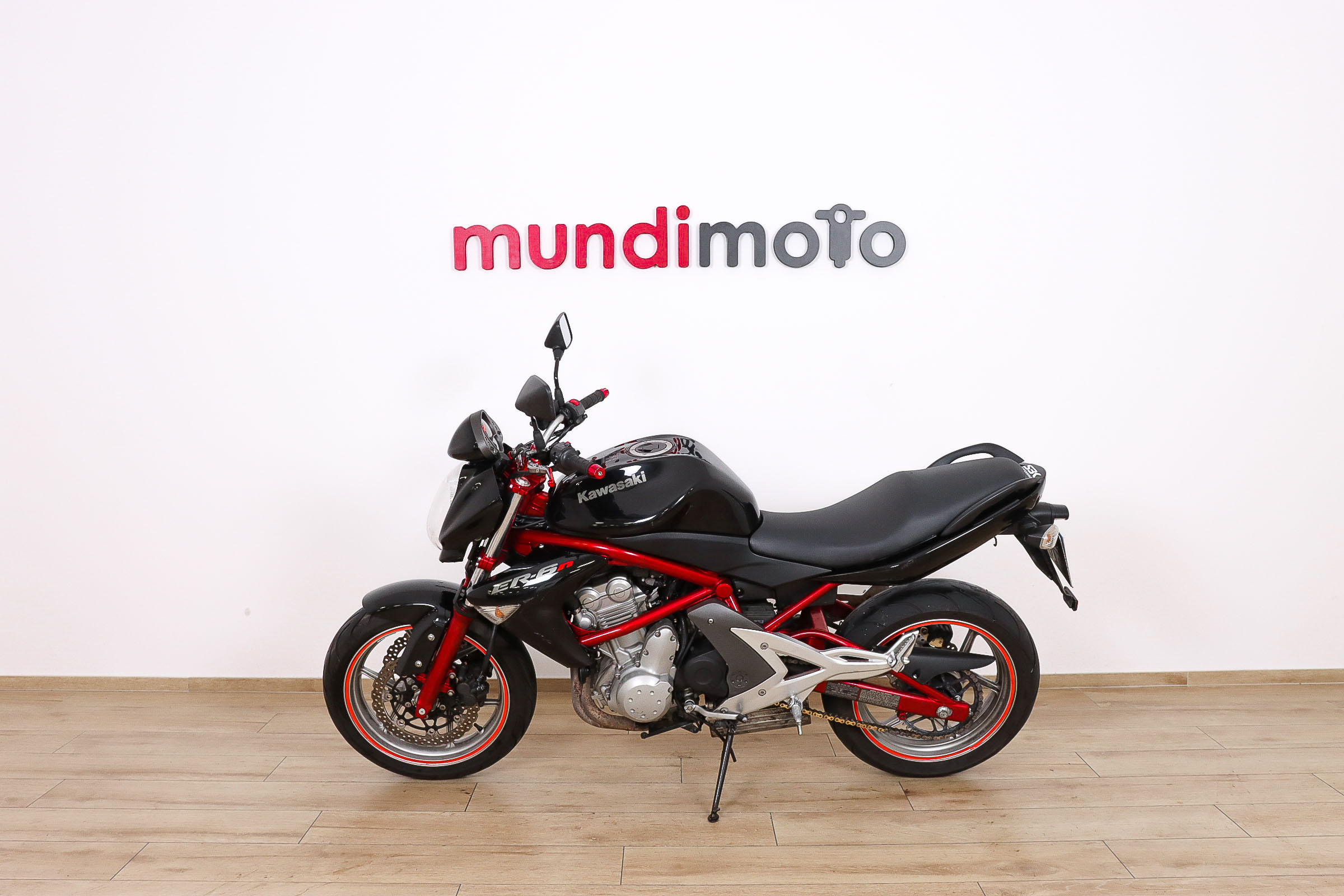 KAWASAKI ER 6NKAWASAKI8 KAWASAKI ER 6NKAWASAKI8
