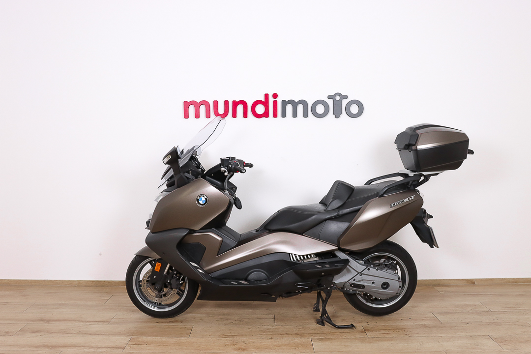 BMW C 650 GTBMW5 BMW C 650 GTBMW5