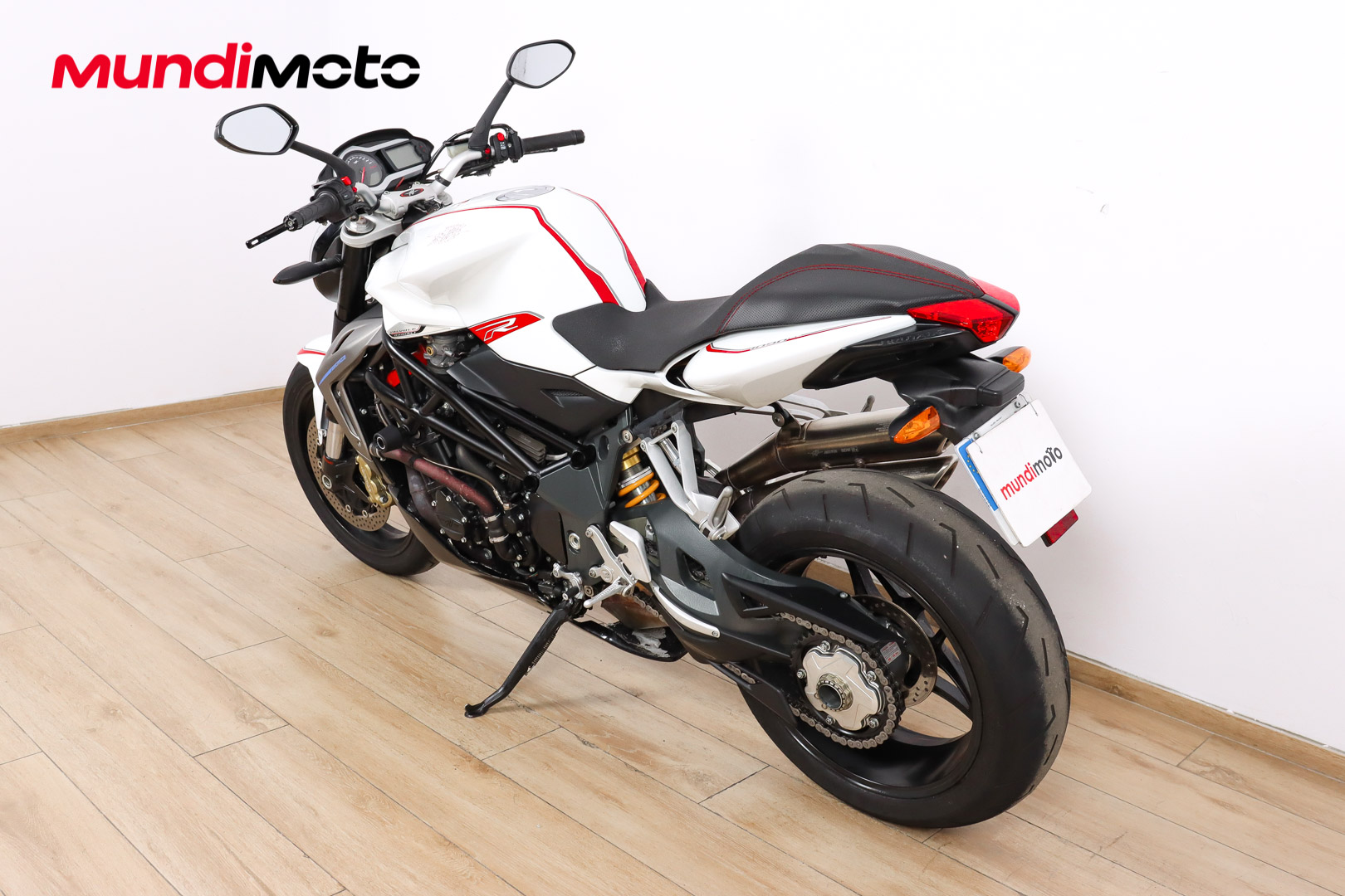 MV AGUSTA BRUTALE 1090MV AGUSTA6 MV AGUSTA BRUTALE 1090MV AGUSTA6