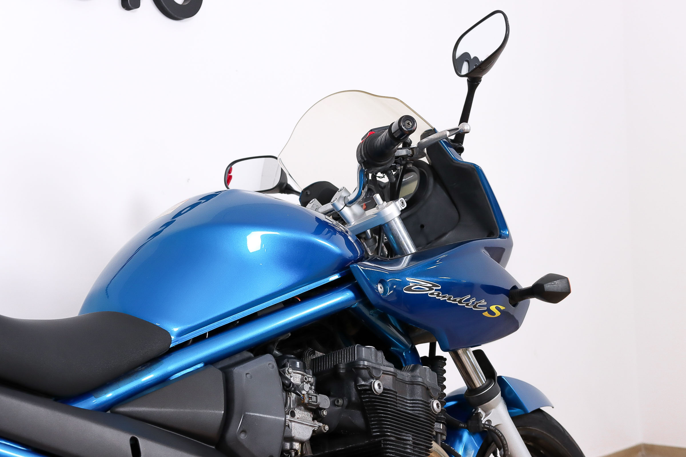 SUZUKI Bandit 650 SSUZUKI6 SUZUKI Bandit 650 SSUZUKI6