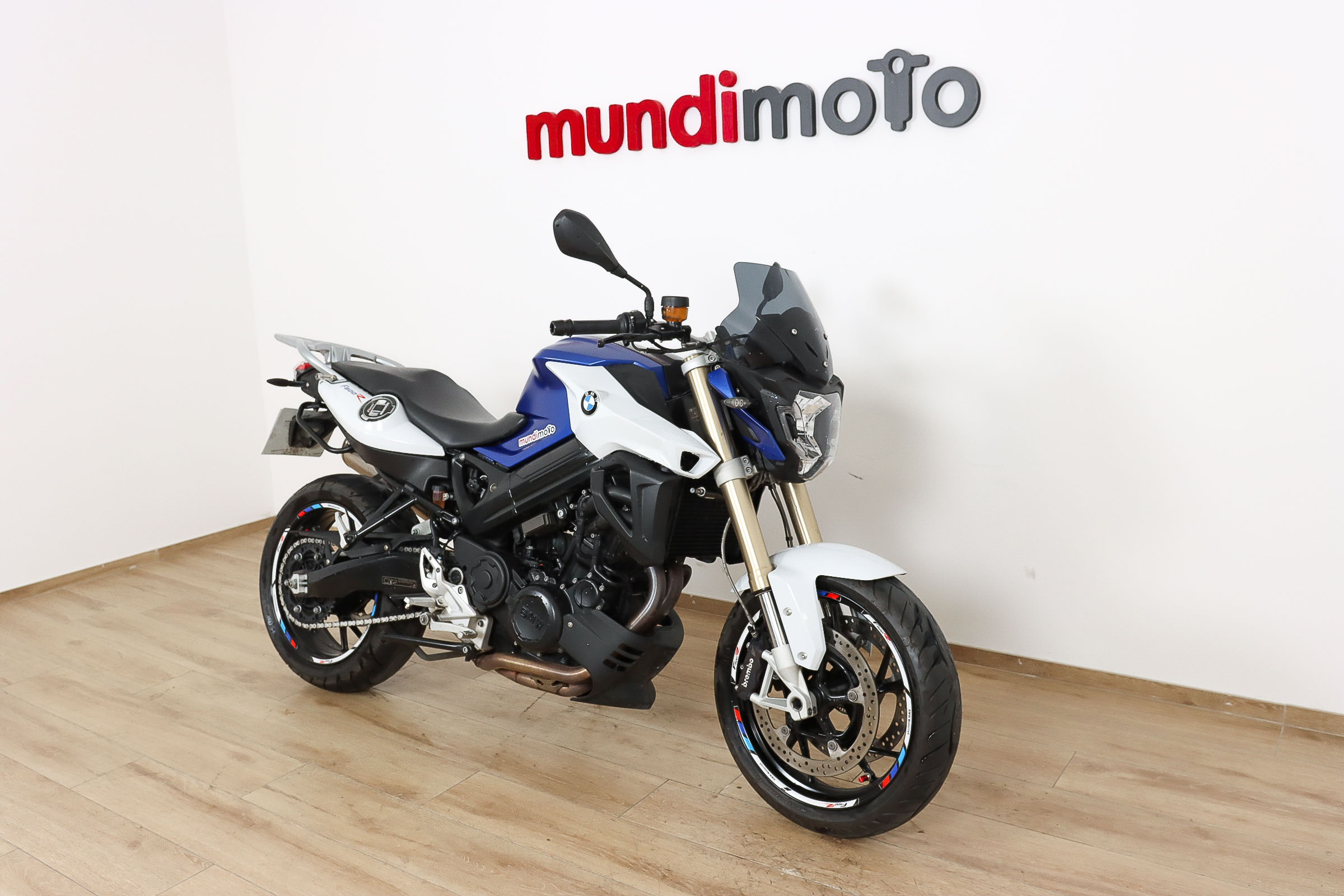 BMW F 800 R 35 kWBMW2 BMW F 800 R 35 kWBMW2