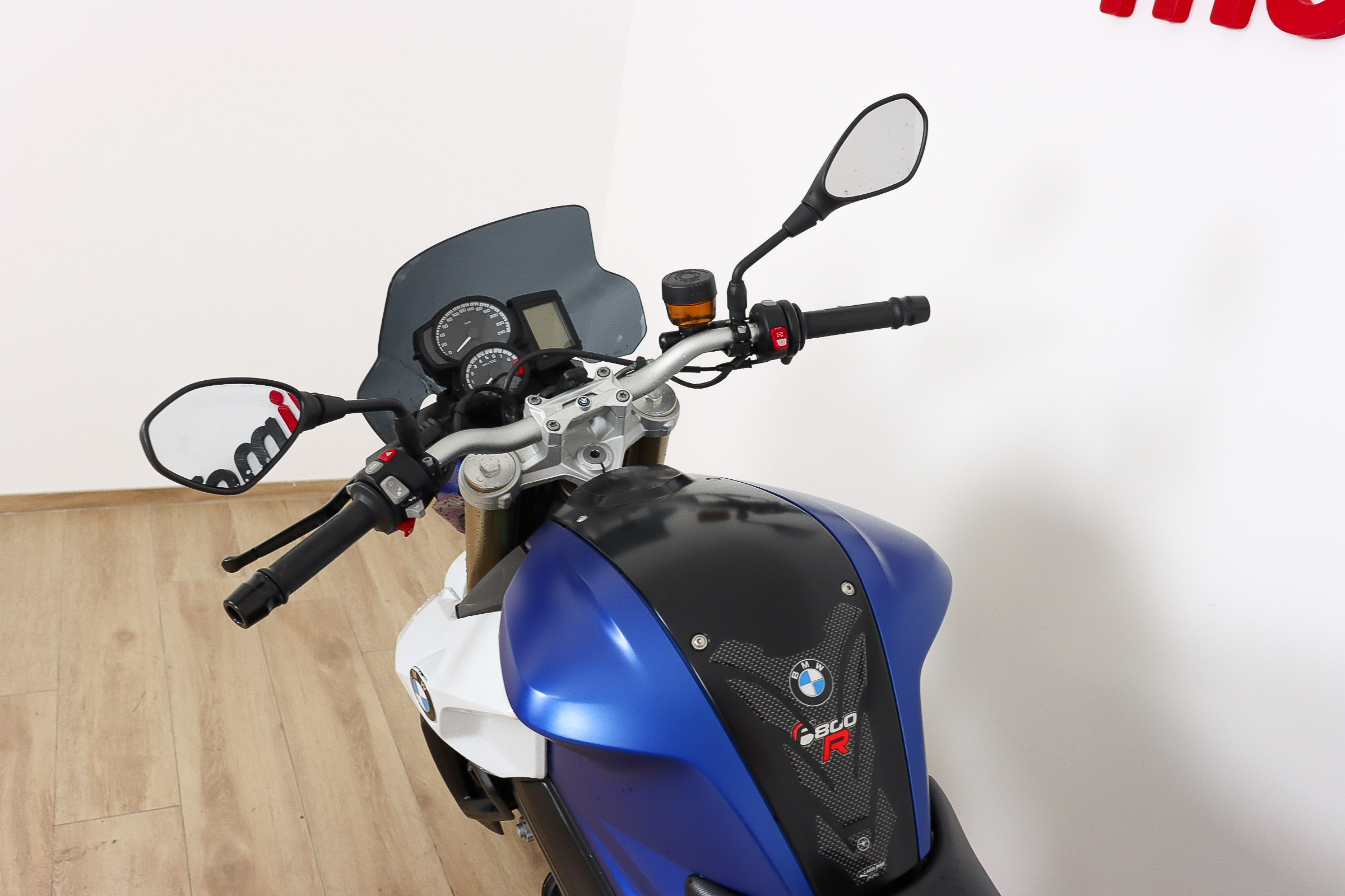 BMW F 800 R 35 kWBMW10 BMW F 800 R 35 kWBMW10