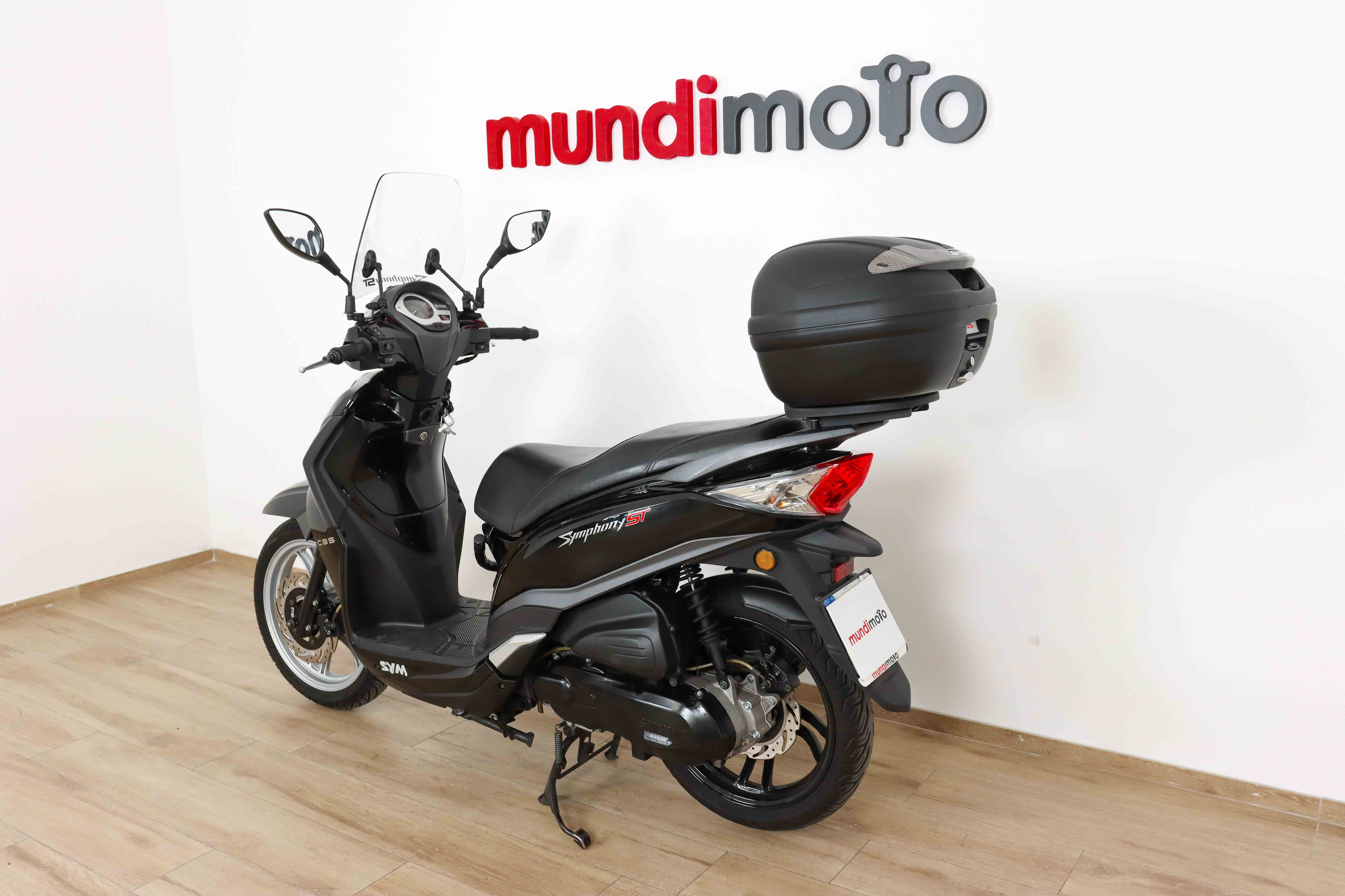 SYM Symphony ST 200i CBSSYM8 SYM Symphony ST 200i CBSSYM8