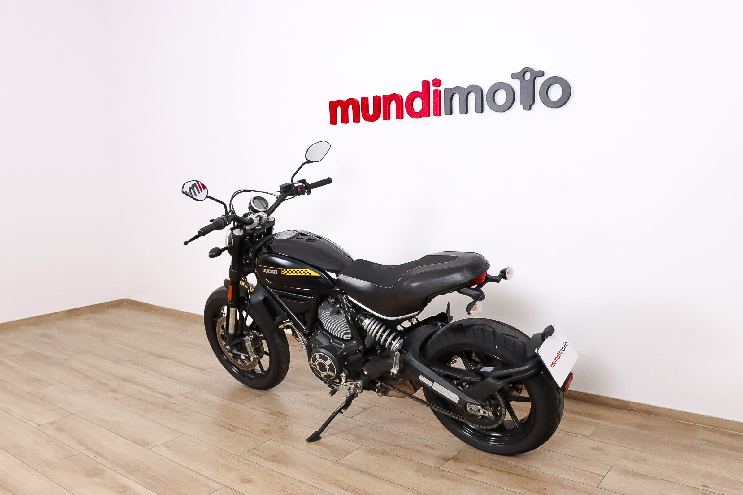 DUCATI Scrambler Full ThrottleDUCATI8 DUCATI Scrambler Full ThrottleDUCATI8