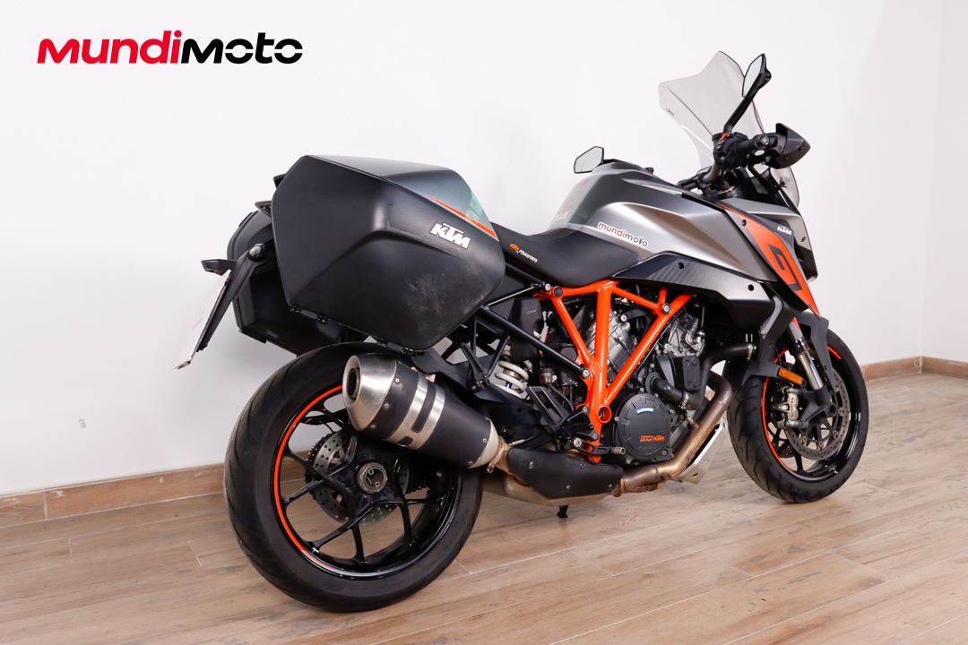 KTM 1290 Super Duke GTKTM2 KTM 1290 Super Duke GTKTM2