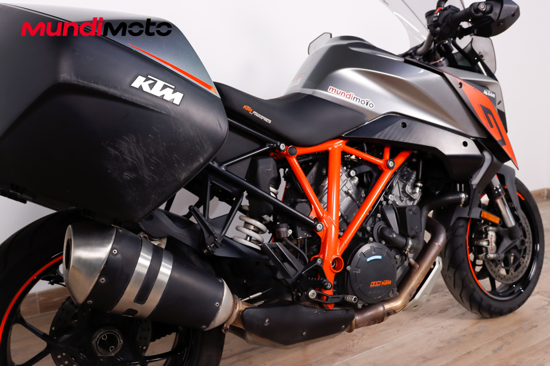 KTM 1290 Super Duke GTKTM3 KTM 1290 Super Duke GTKTM3