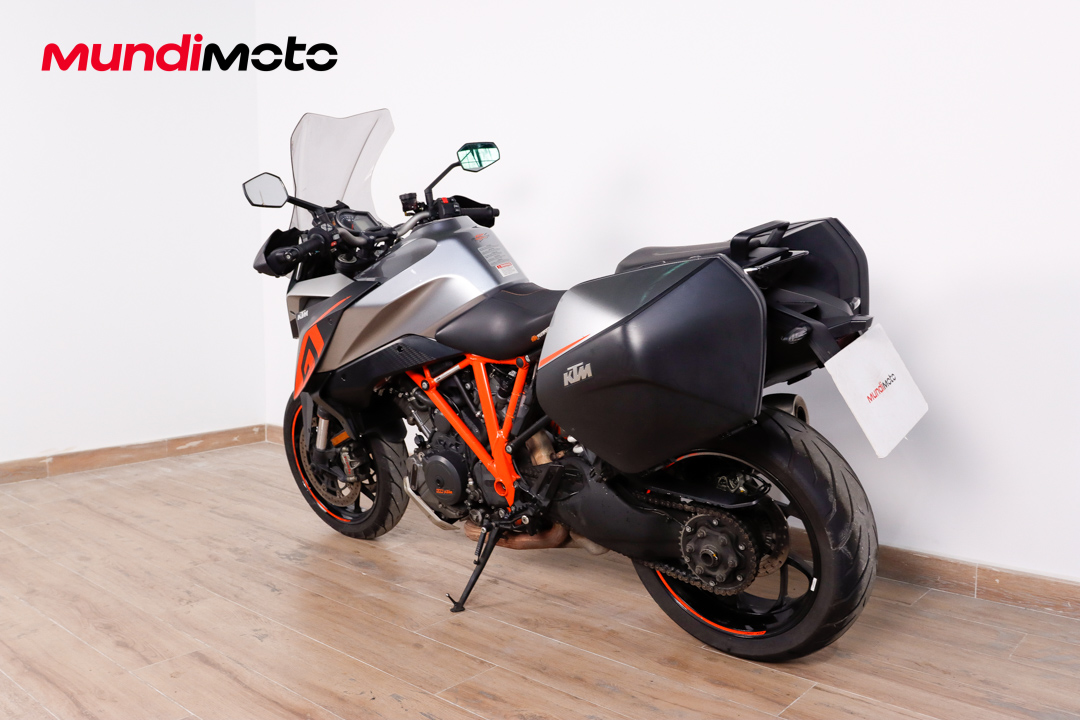 KTM 1290 Super Duke GTKTM6 KTM 1290 Super Duke GTKTM6