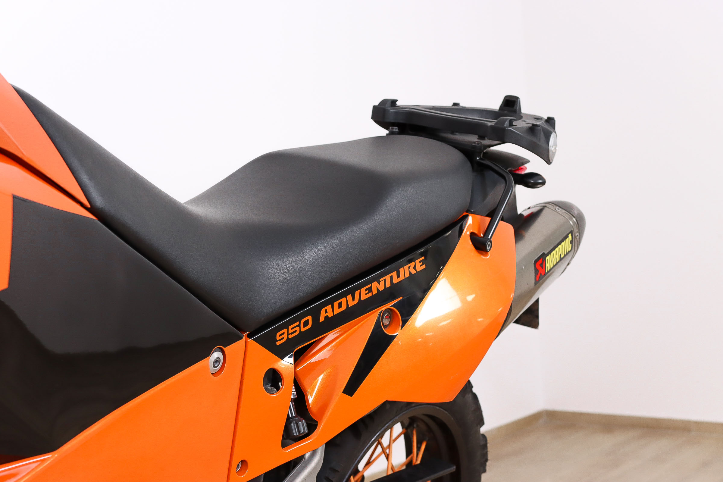 KTM 950 AdventureKTM14 KTM 950 AdventureKTM14
