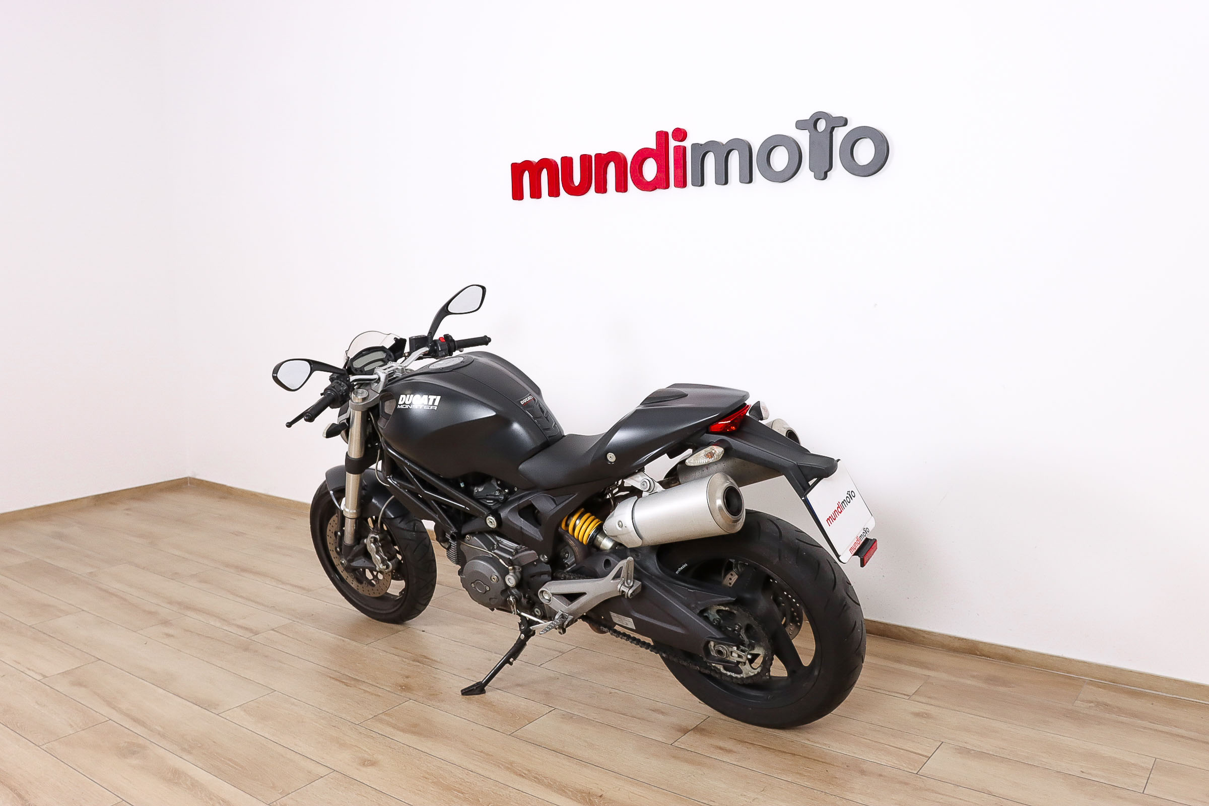 DUCATI MONSTER 696DUCATI7 DUCATI MONSTER 696DUCATI7