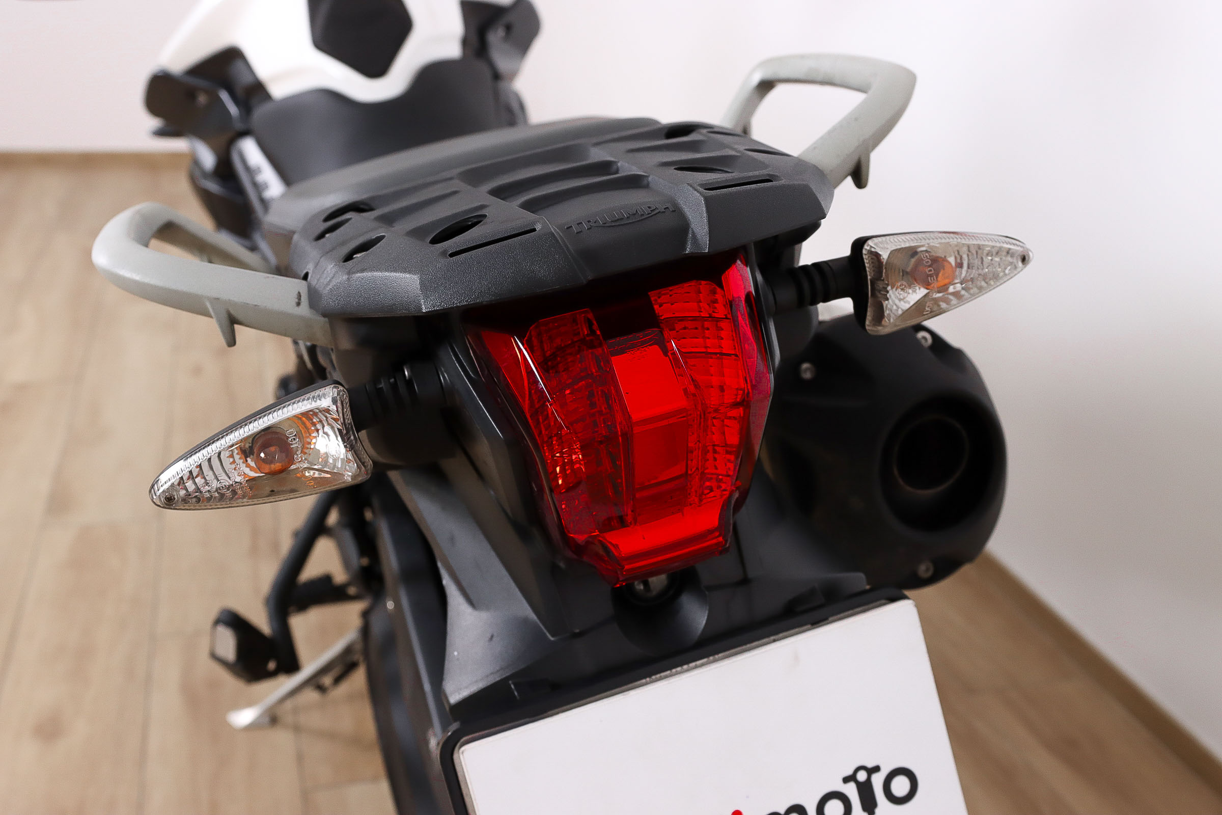 TRIUMPH TIGER 800TRIUMPH10 TRIUMPH TIGER 800TRIUMPH10