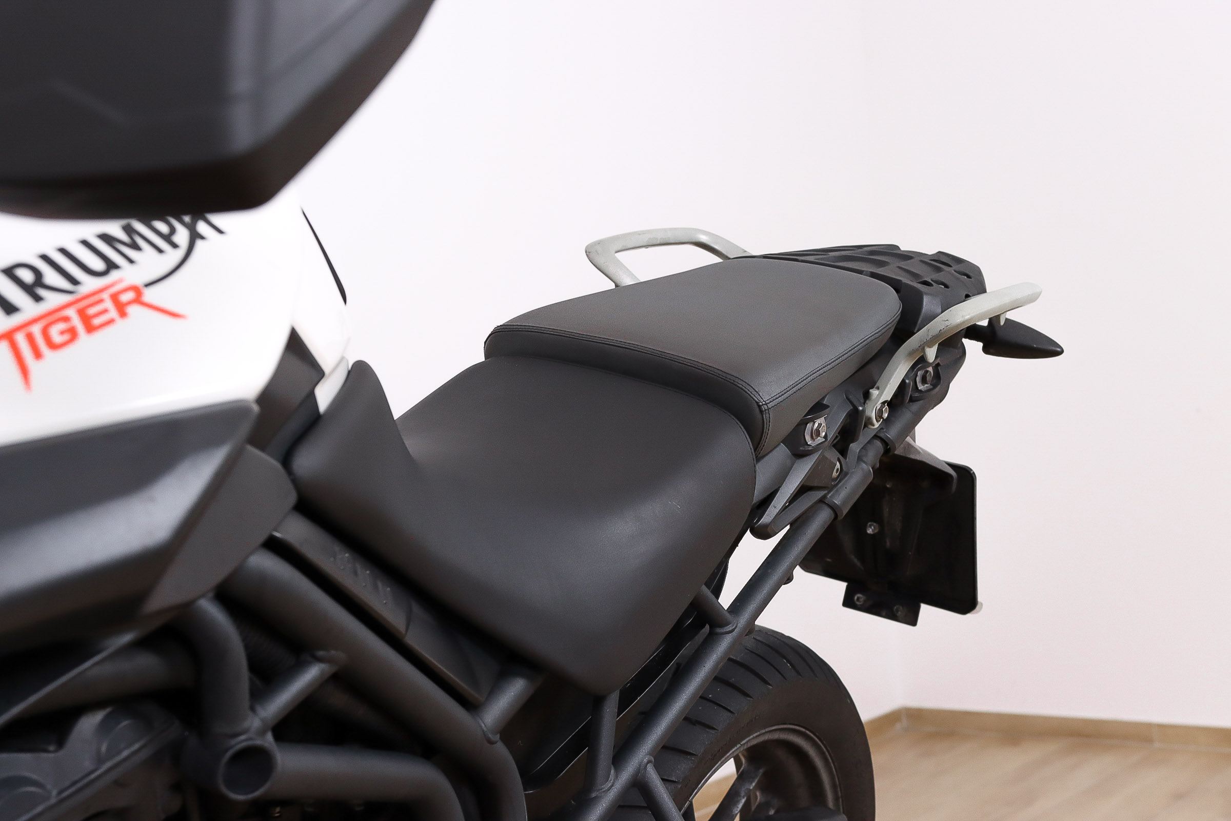 TRIUMPH TIGER 800TRIUMPH13 TRIUMPH TIGER 800TRIUMPH13