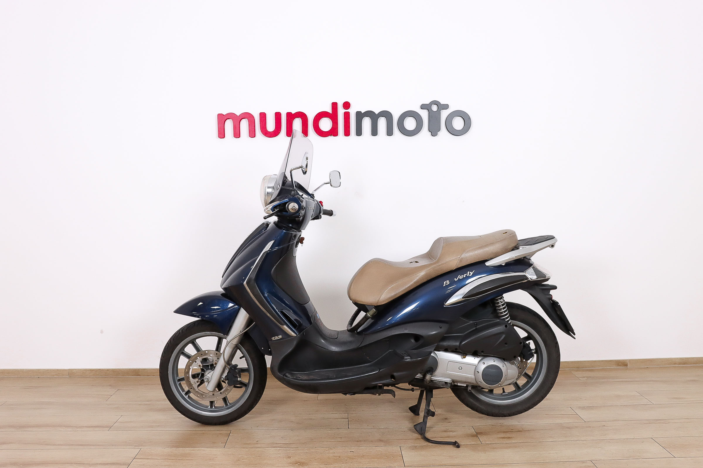 PIAGGIO beverly Tourer 125PIAGGIO7 PIAGGIO beverly Tourer 125PIAGGIO7